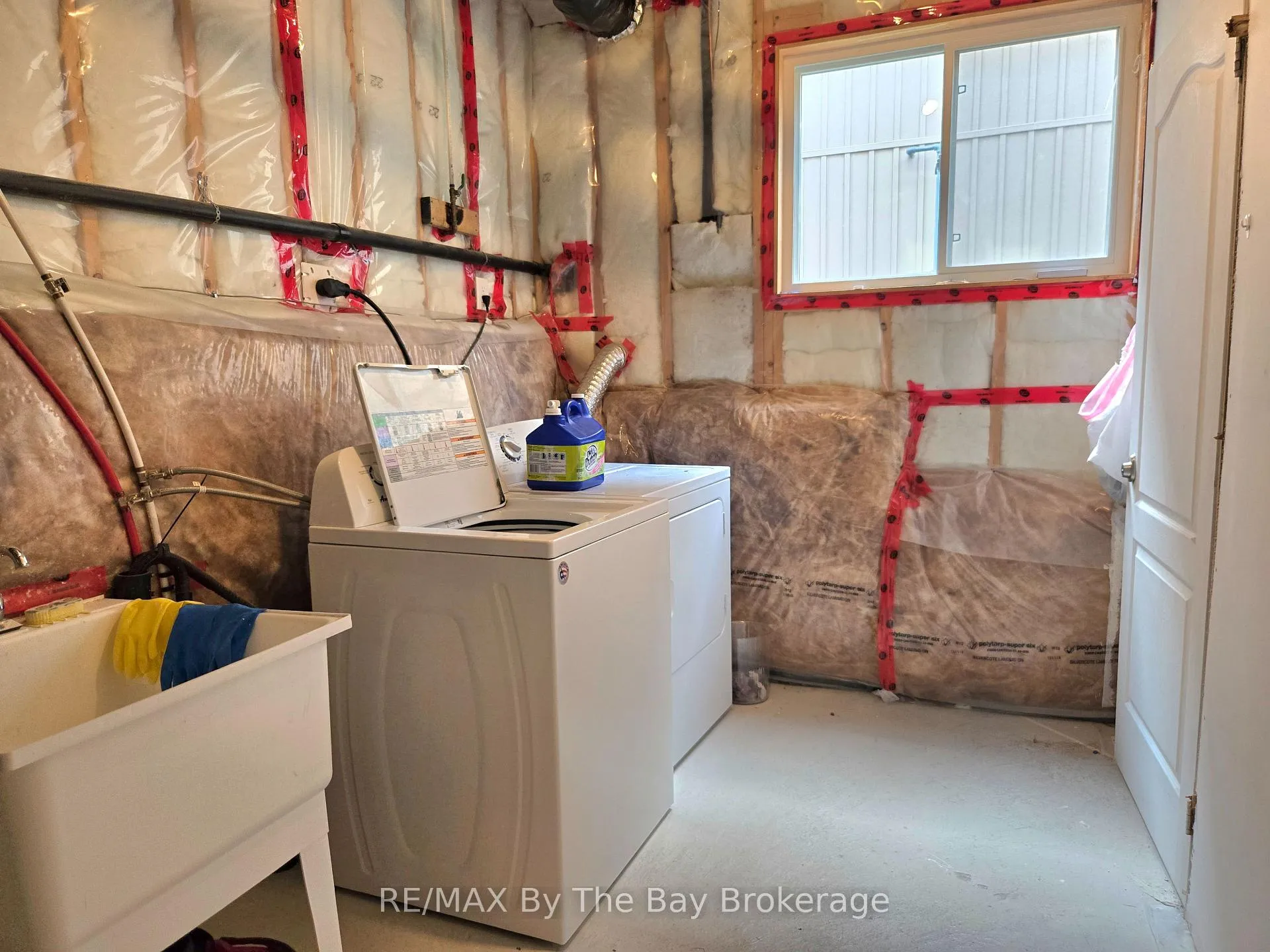 Photo 19 of Unit # Lower, 93 Allegra Drive, Wasaga Beach — HOMEH