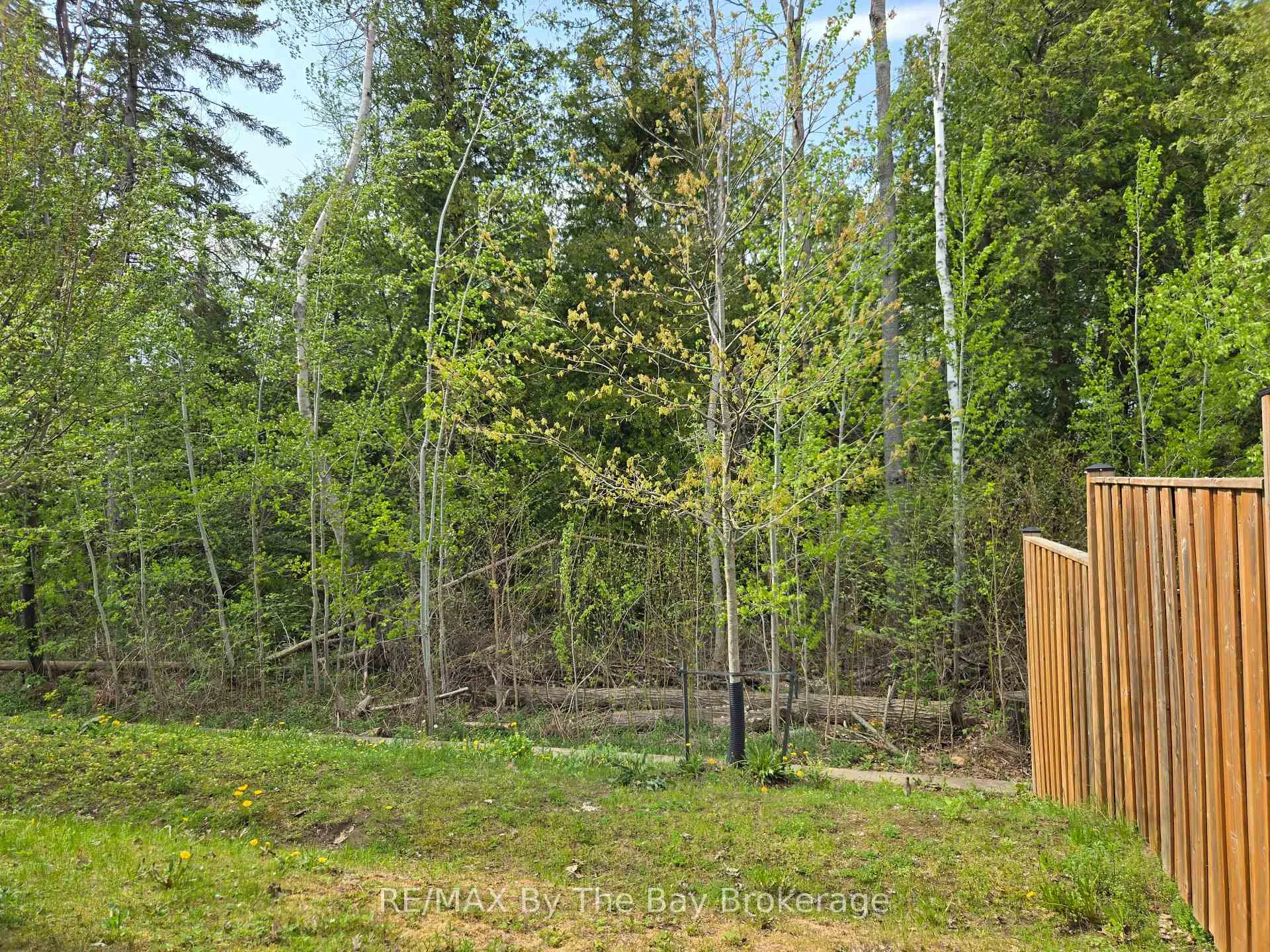 Photo 22 of Unit # Lower, 93 Allegra Drive, Wasaga Beach — HOMEH
