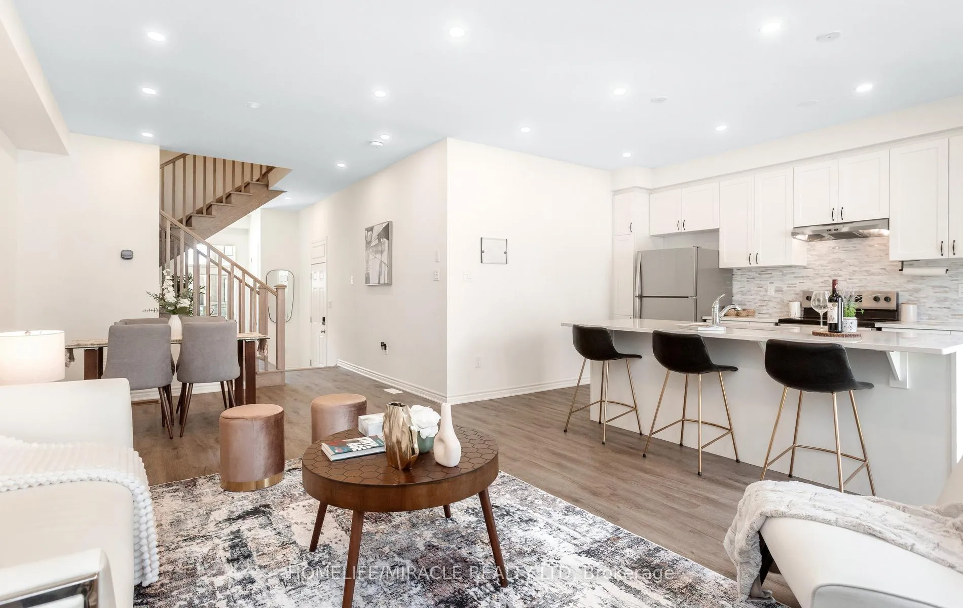 Photo 15 of 309 Starflower Place, Milton, Walker — HOMEH