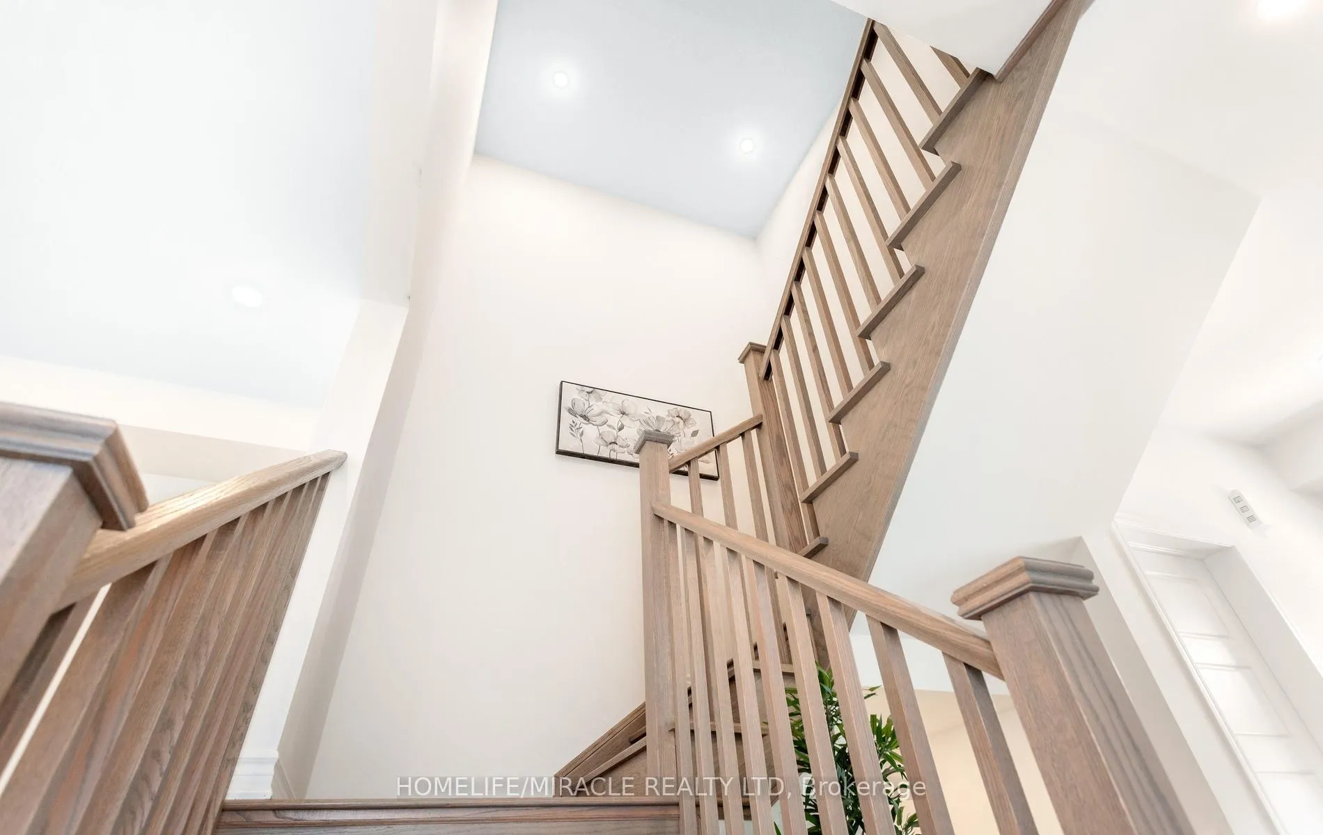 Photo 23 of 309 Starflower Place, Milton, Walker — HOMEH