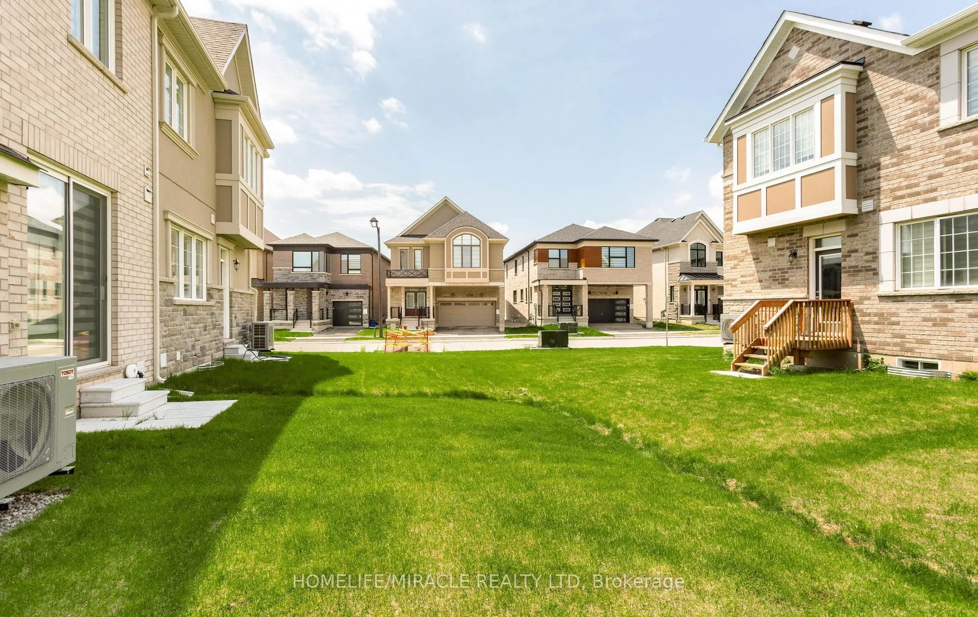 Photo 48 of 309 Starflower Place, Milton, Walker — HOMEH