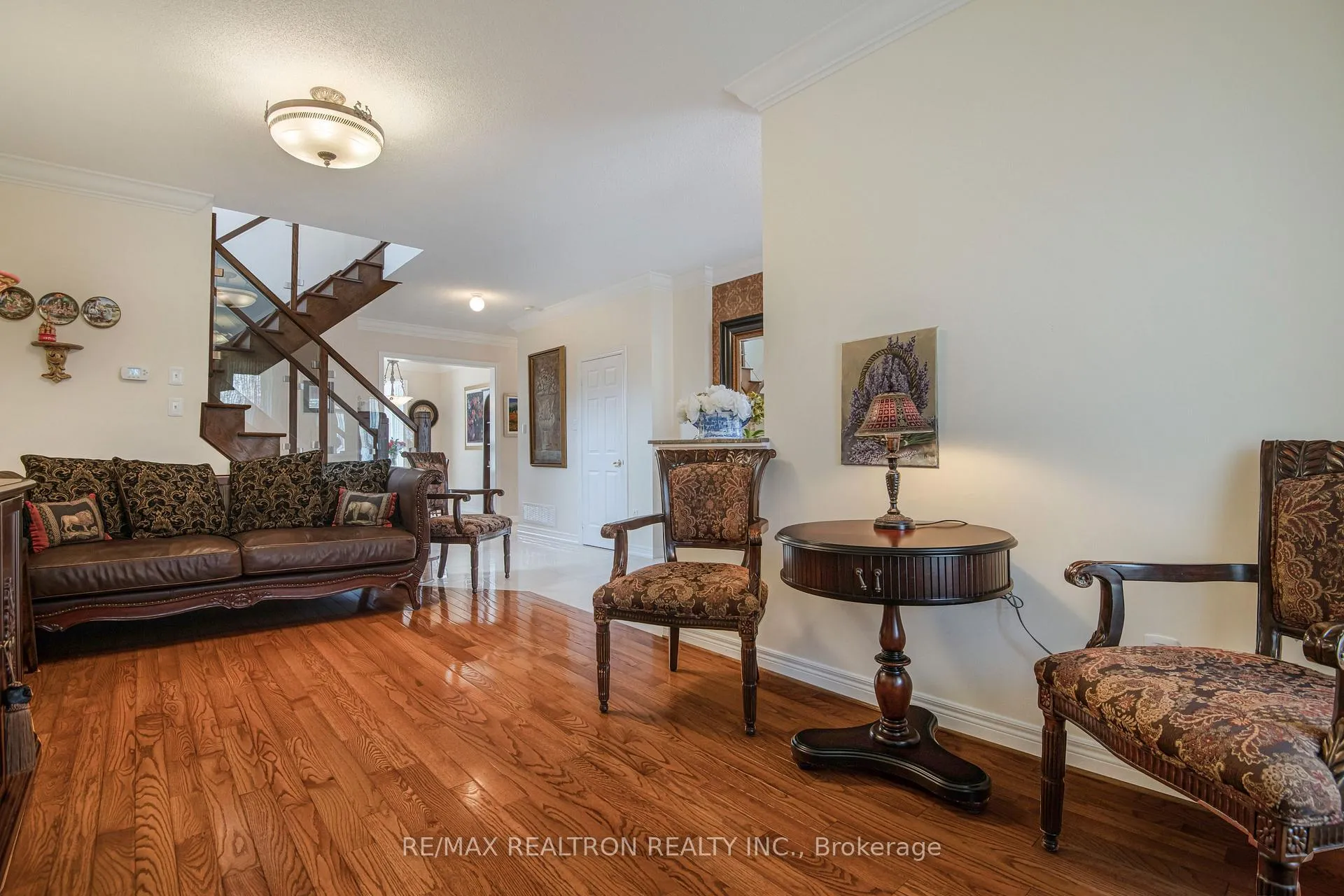 Photo 9 of 8 Forecastle Road, Vaughan, Patterson — HOMEH