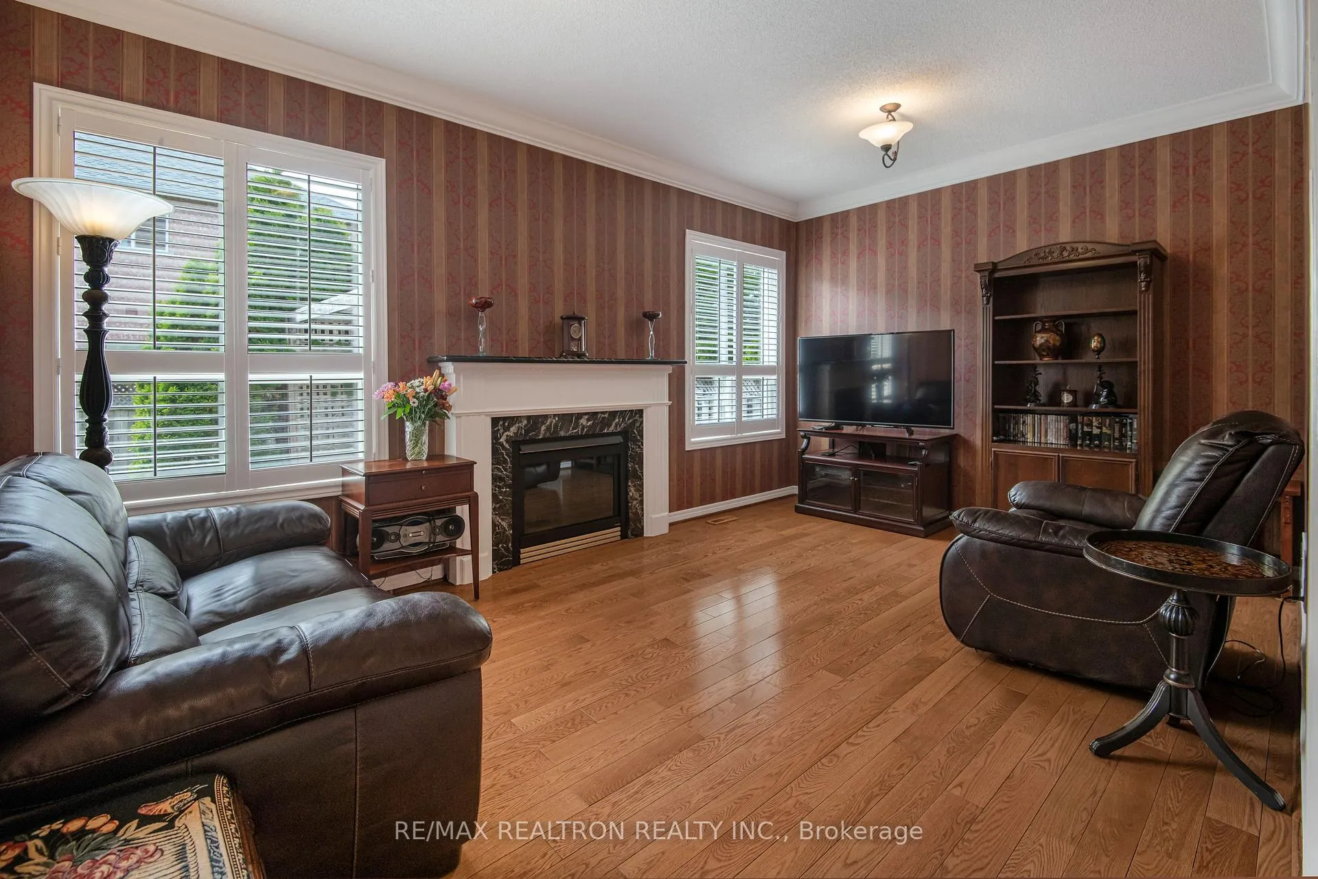 Photo 11 of 8 Forecastle Road, Vaughan, Patterson — HOMEH