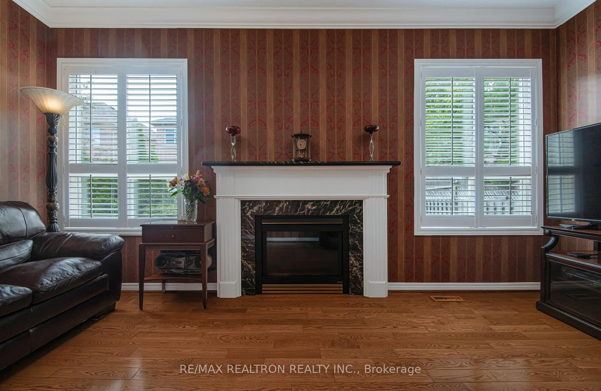 Photo 12 of 8 Forecastle Road, Vaughan, Patterson — HOMEH