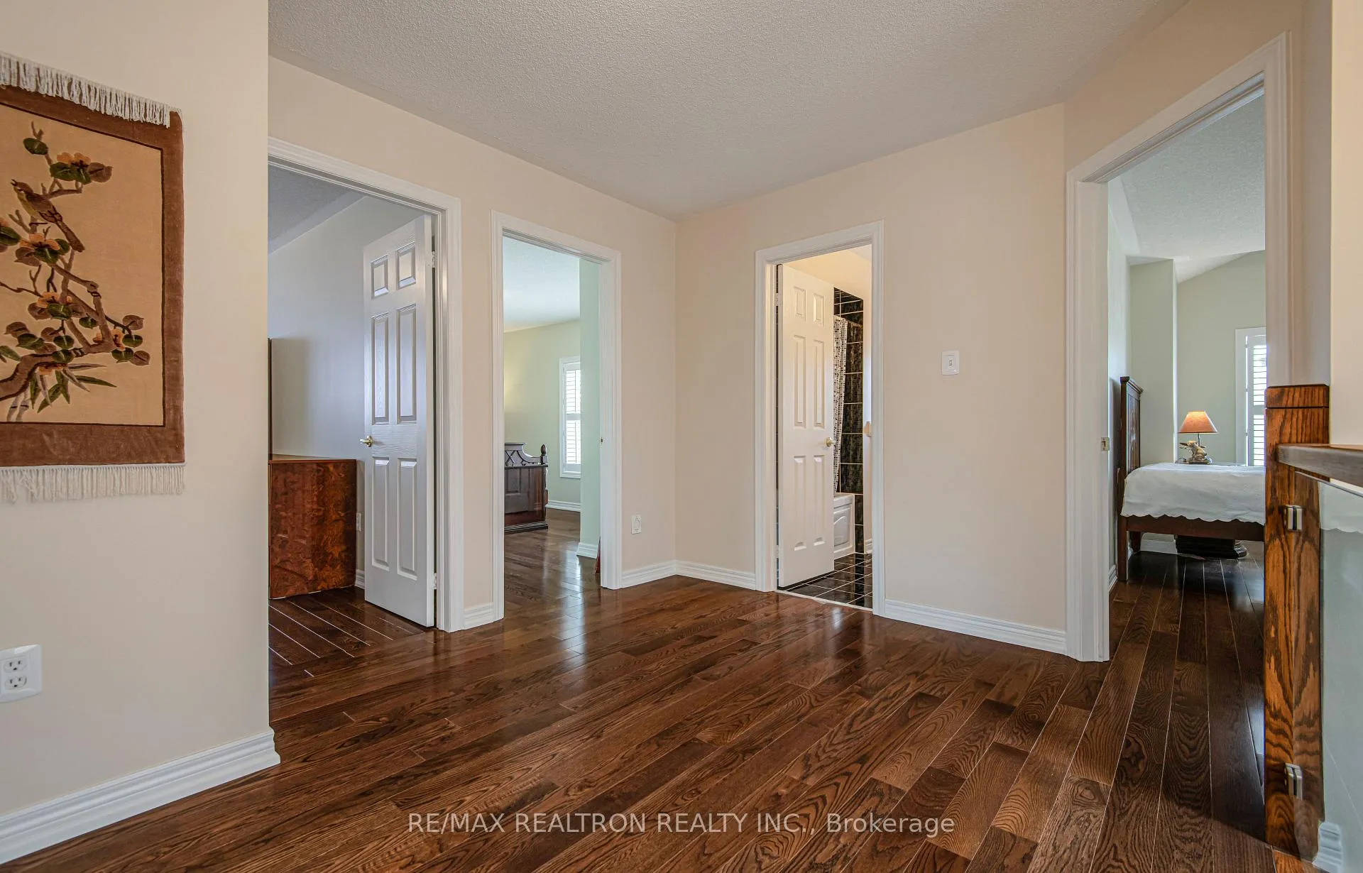 Photo 21 of 8 Forecastle Road, Vaughan, Patterson — HOMEH