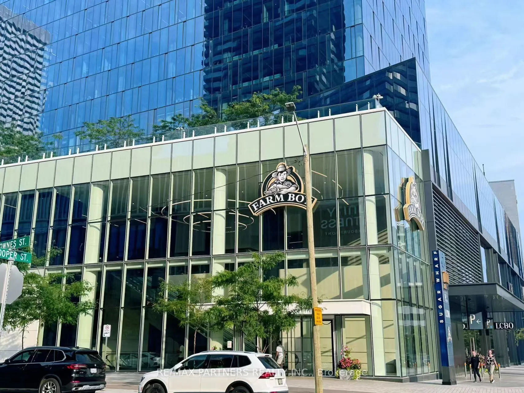 Photo 3 of Unit 5016, 55 Cooper Street W, Toronto, Waterfront Communities — HOMEH