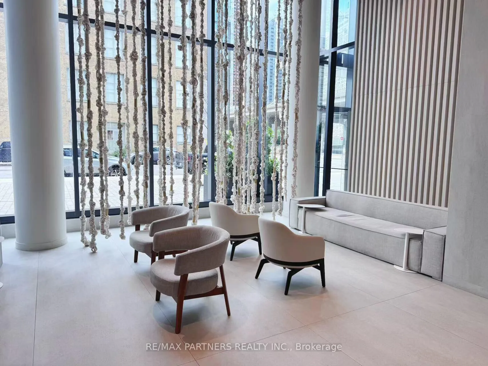 Photo 8 of Unit 5016, 55 Cooper Street W, Toronto, Waterfront Communities — HOMEH