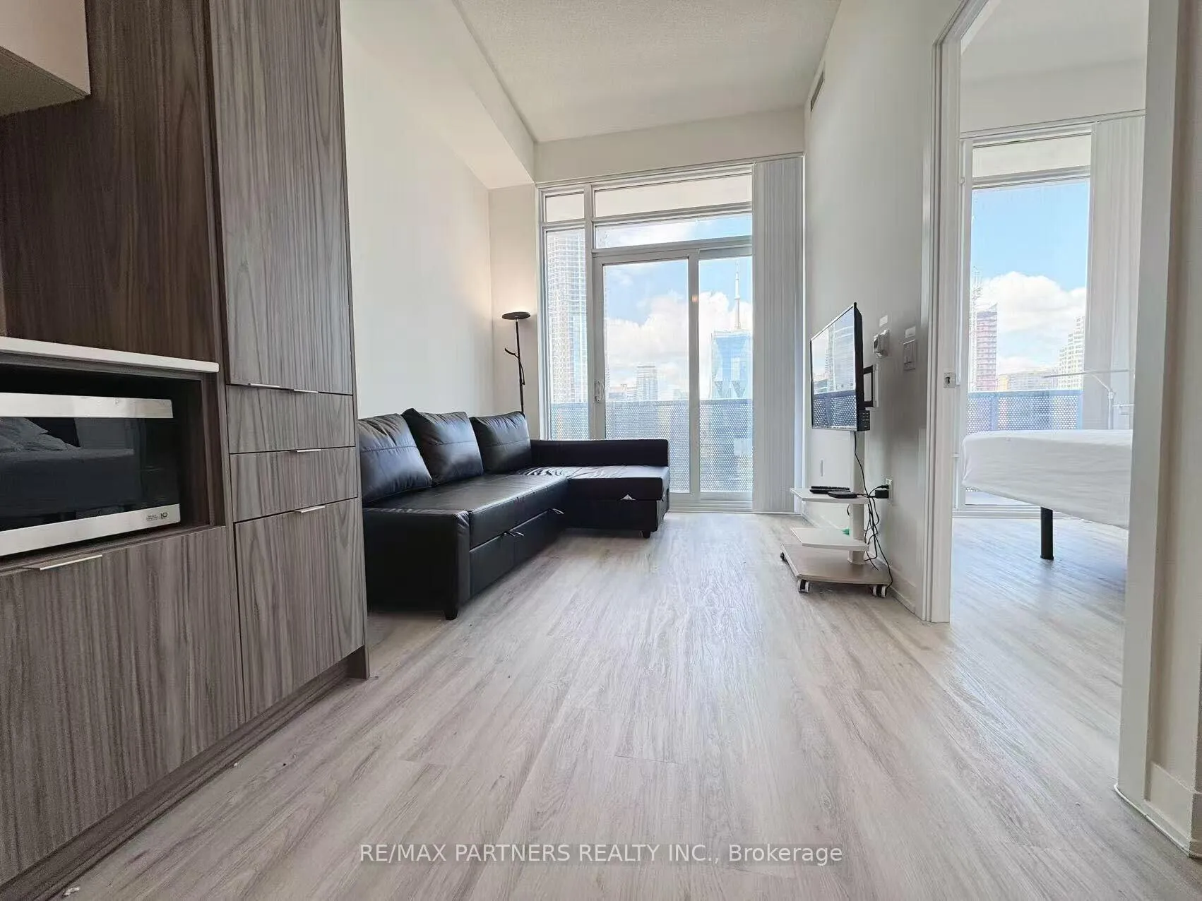 Photo 11 of Unit 5016, 55 Cooper Street W, Toronto, Waterfront Communities — HOMEH