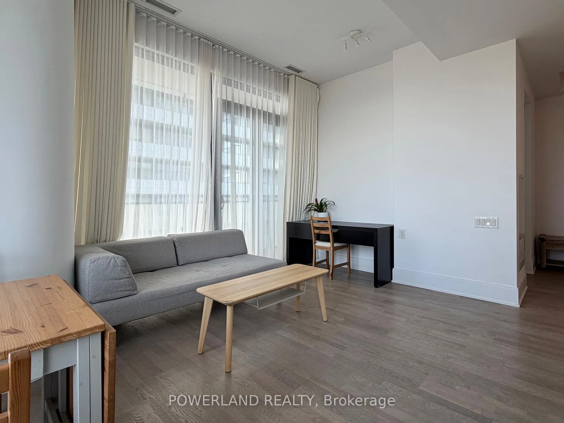 Photo 10 of Unit Lph4705, 42 Charles Street, Toronto, Church-Yonge Corridor — HOMEH