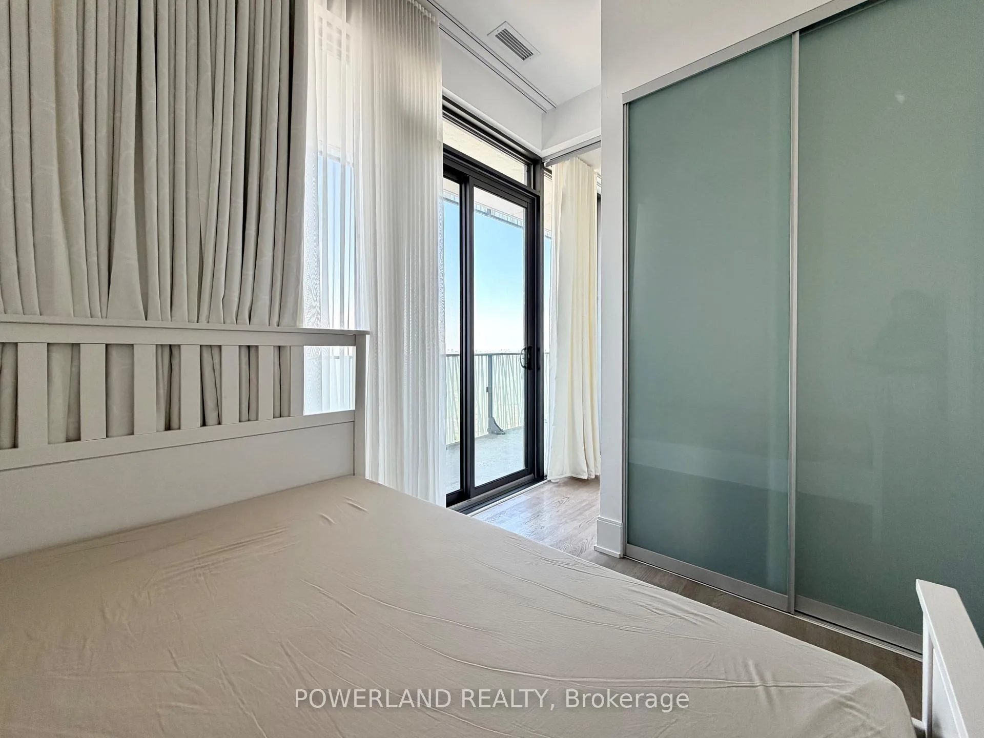 Photo 12 of Unit Lph4705, 42 Charles Street, Toronto, Church-Yonge Corridor — HOMEH