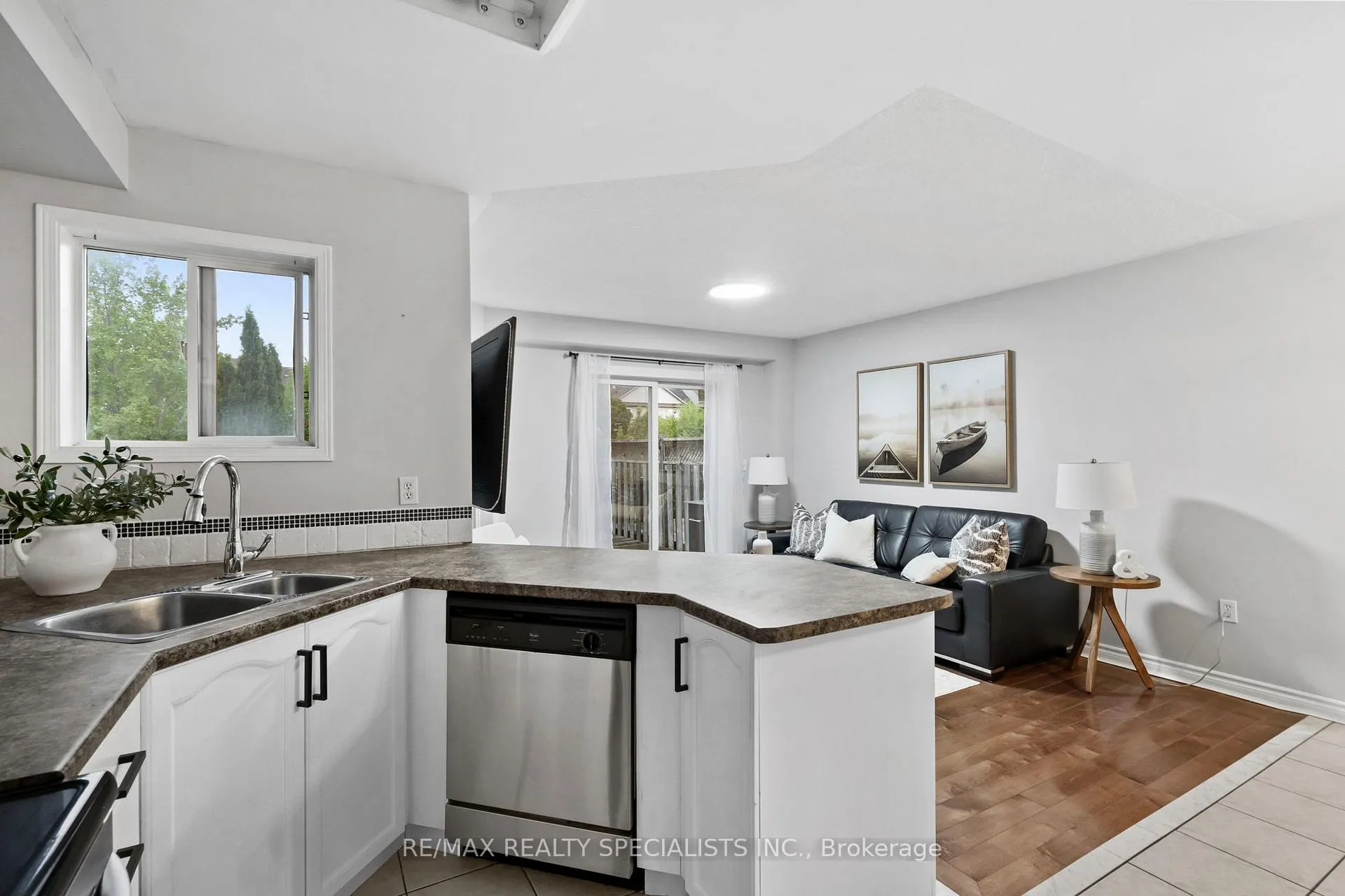 Photo 5 of 175 Manley Lane, Milton, Dempsey — HOMEH