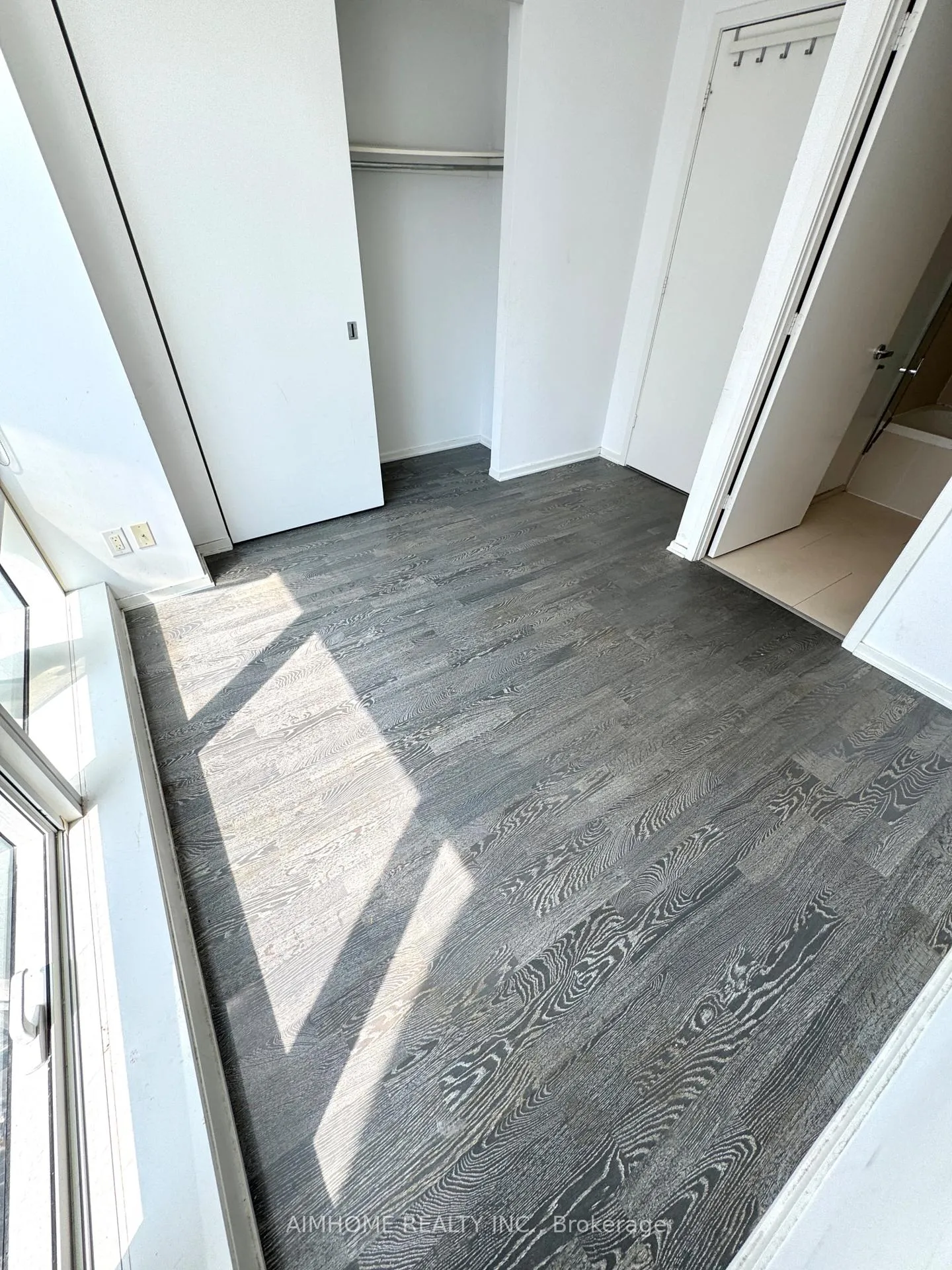 Photo 27 of Unit 2510, 1 Bloor Street E, Toronto, Church-Yonge Corridor — HOMEH