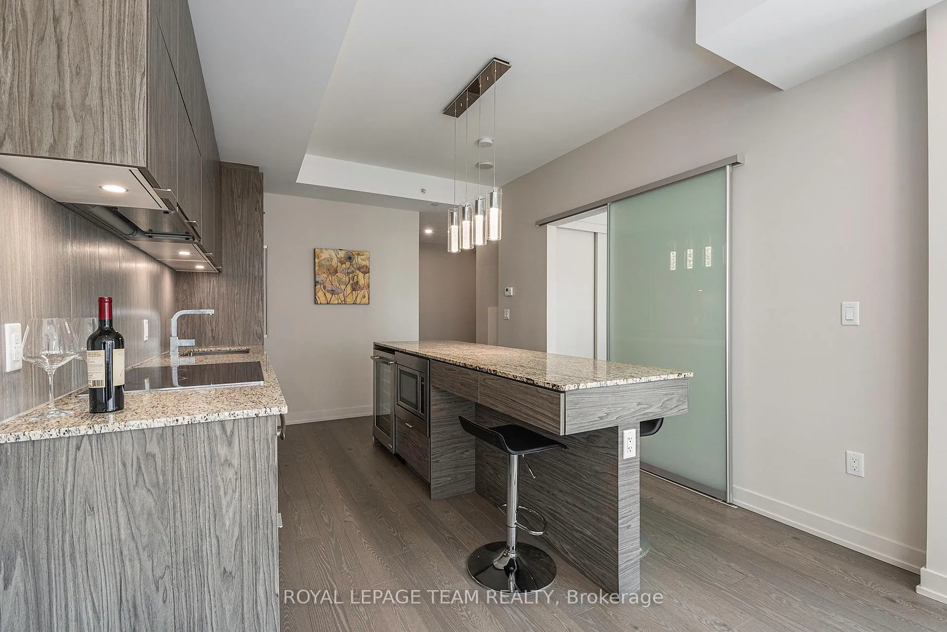 Photo 6 of Unit 1509, 101 Queen Street, Ottawa, Ottawa Centre — HOMEH