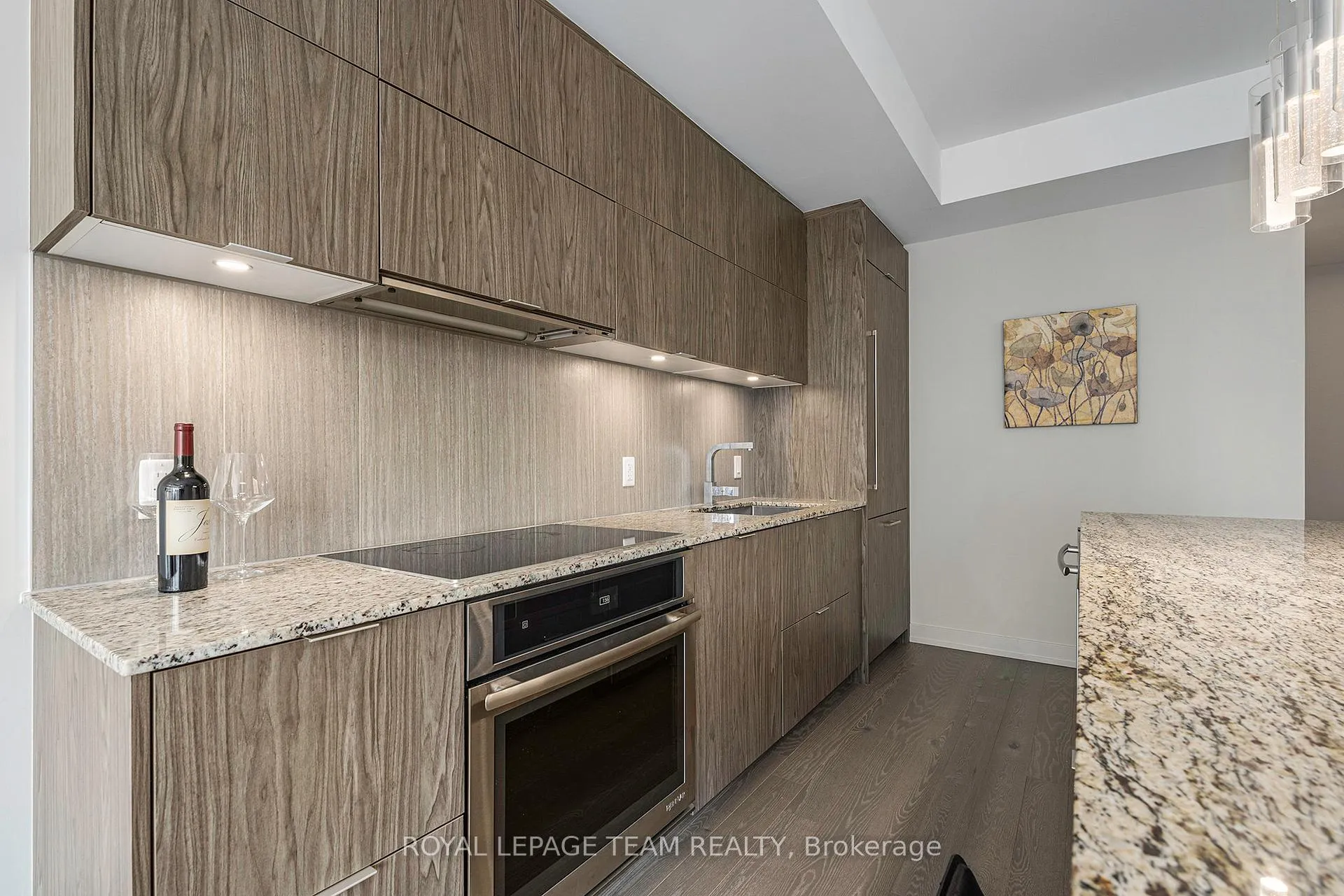 Photo 7 of Unit 1509, 101 Queen Street, Ottawa, Ottawa Centre — HOMEH