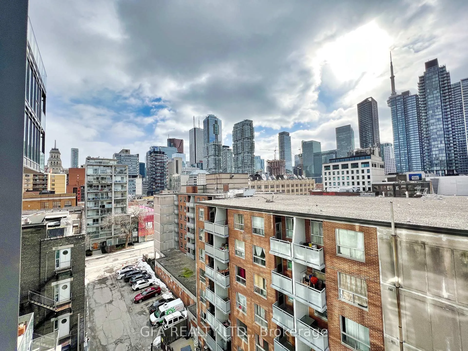 Photo 14 of Unit 810, 15 Beverley Street, Toronto, Kensington-Chinatown — HOMEH