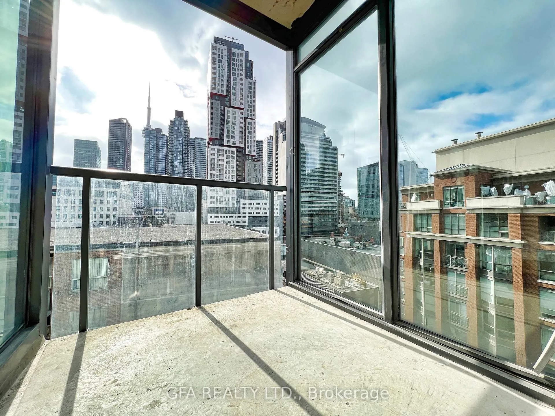 Photo 16 of Unit 810, 15 Beverley Street, Toronto, Kensington-Chinatown — HOMEH