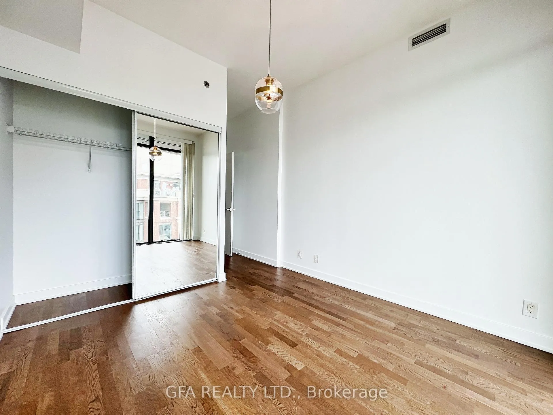 Photo 28 of Unit 810, 15 Beverley Street, Toronto, Kensington-Chinatown — HOMEH