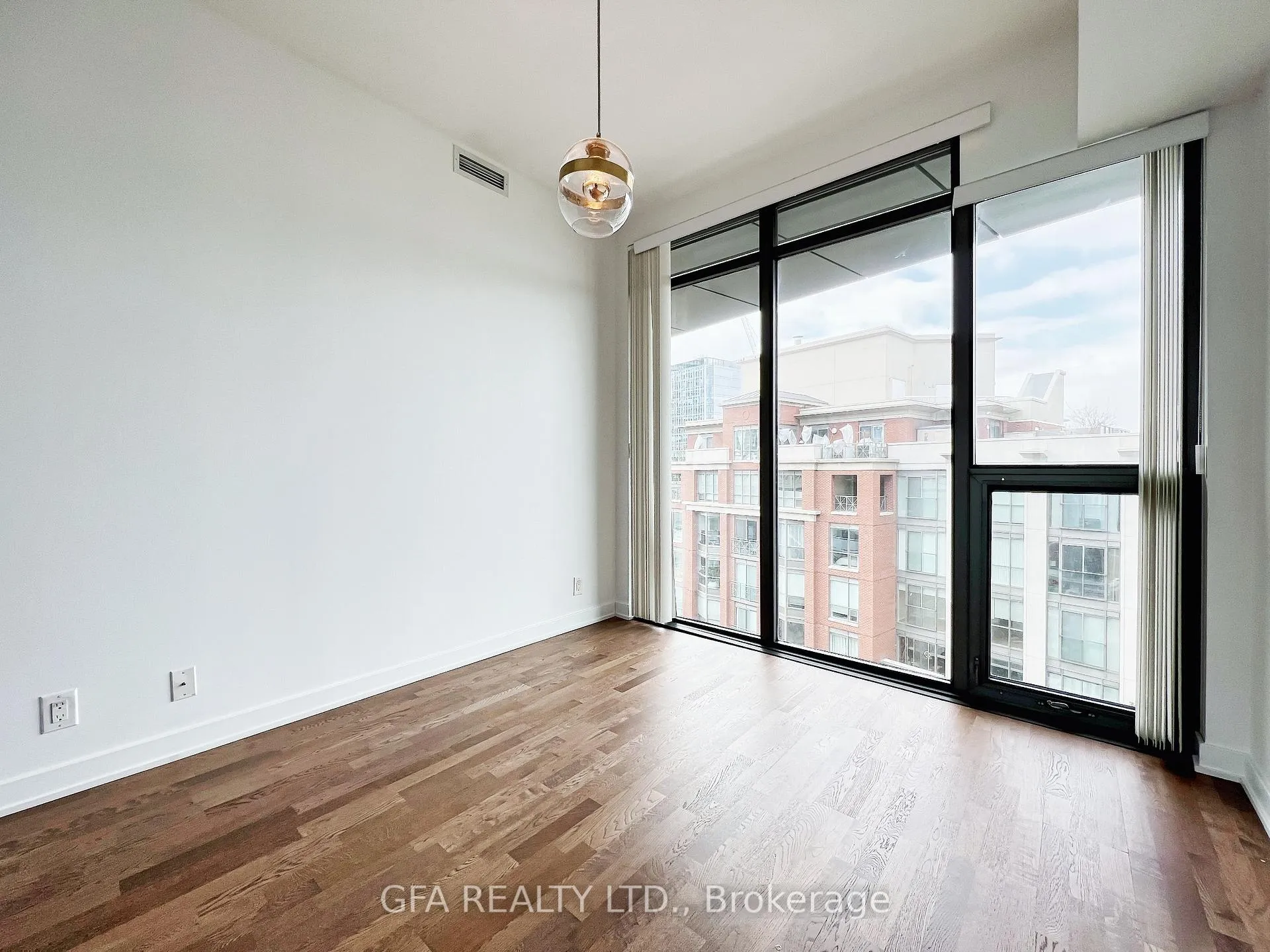 Photo 29 of Unit 810, 15 Beverley Street, Toronto, Kensington-Chinatown — HOMEH