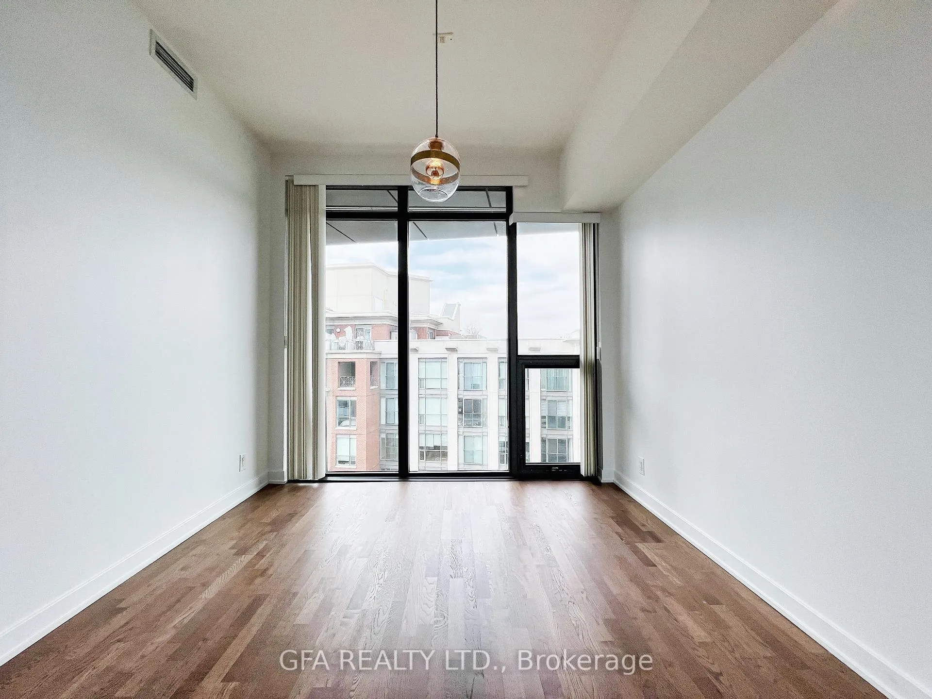 Photo 30 of Unit 810, 15 Beverley Street, Toronto, Kensington-Chinatown — HOMEH