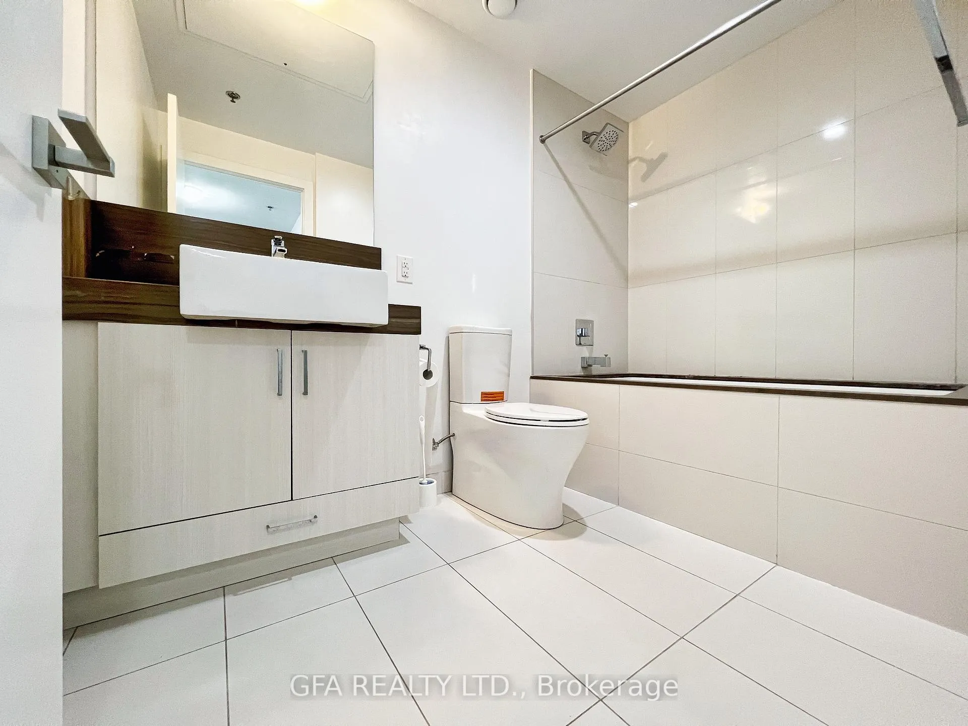 Photo 36 of Unit 810, 15 Beverley Street, Toronto, Kensington-Chinatown — HOMEH