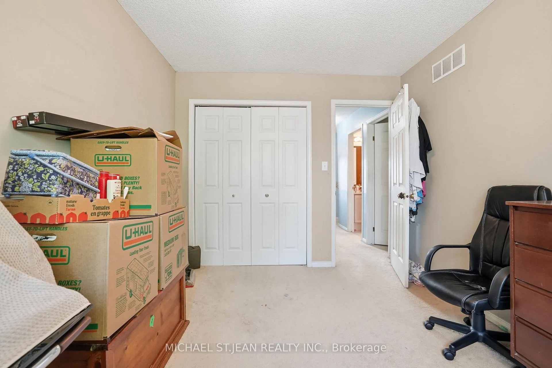 Photo 19 of Unit 2, 565 Rymal Road E, Hamilton, Butler — HOMEH