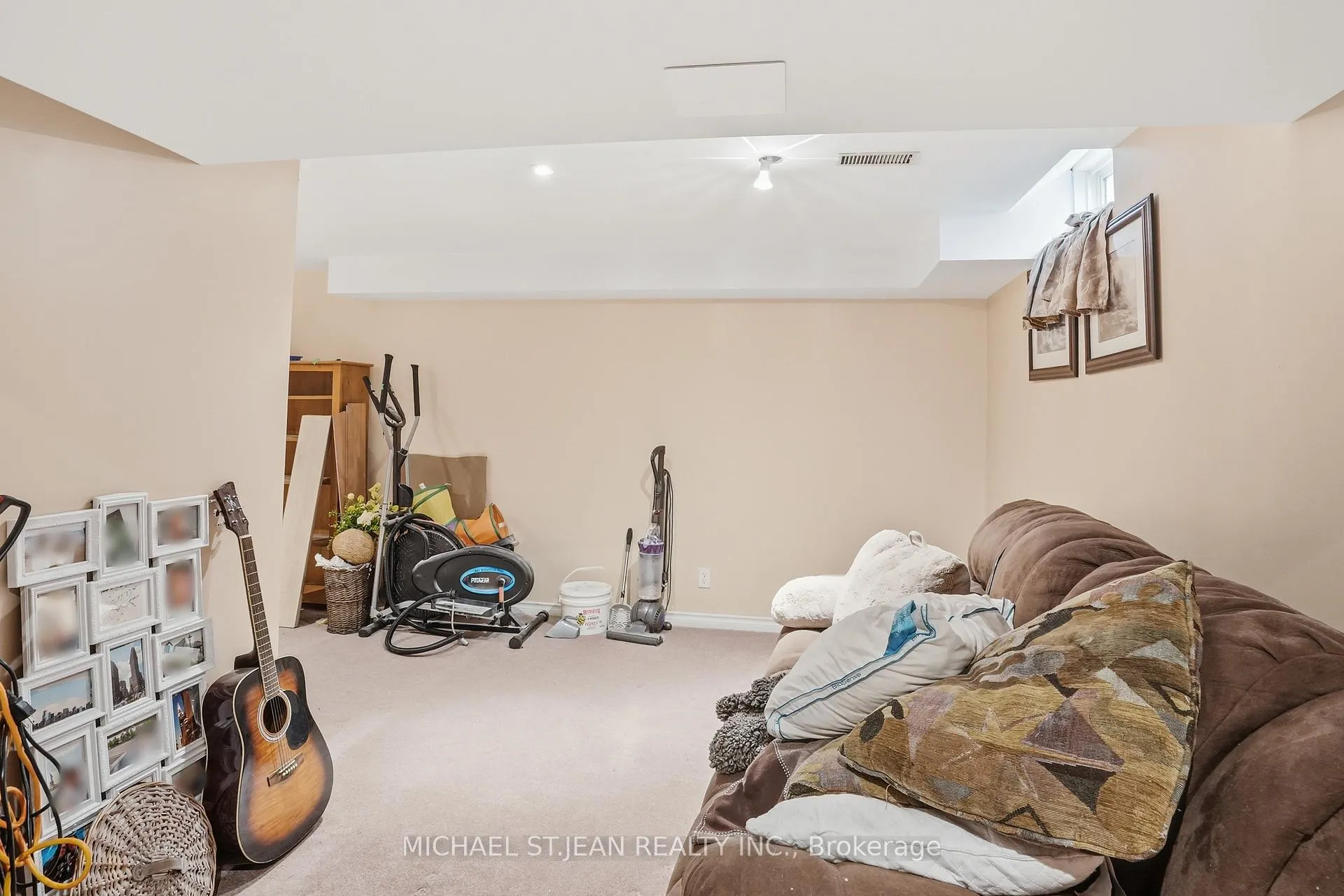 Photo 24 of Unit 2, 565 Rymal Road E, Hamilton, Butler — HOMEH