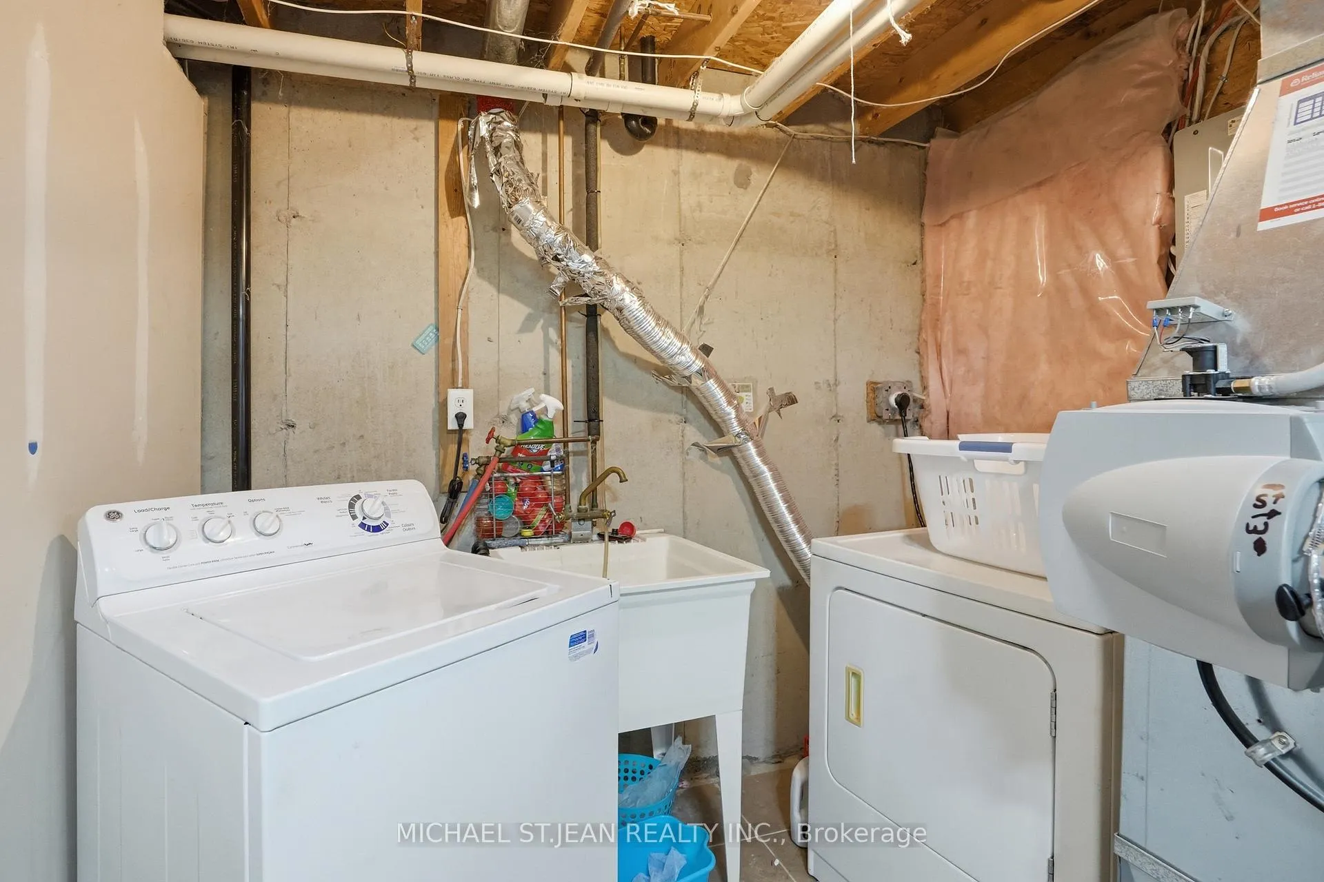 Photo 25 of Unit 2, 565 Rymal Road E, Hamilton, Butler — HOMEH