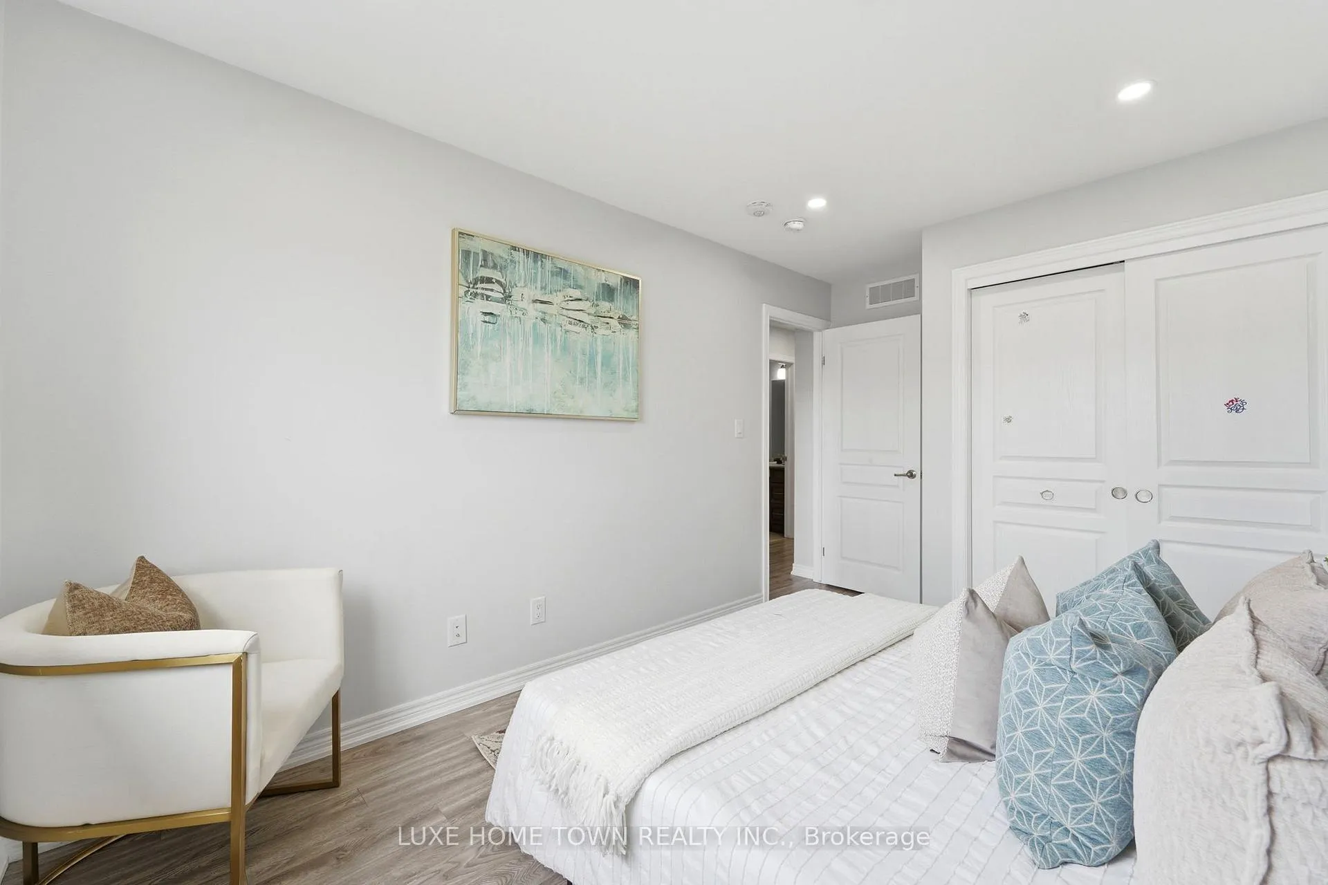 Photo 17 of 100 Monarch Street, Welland, Coyle Creek — HOMEH