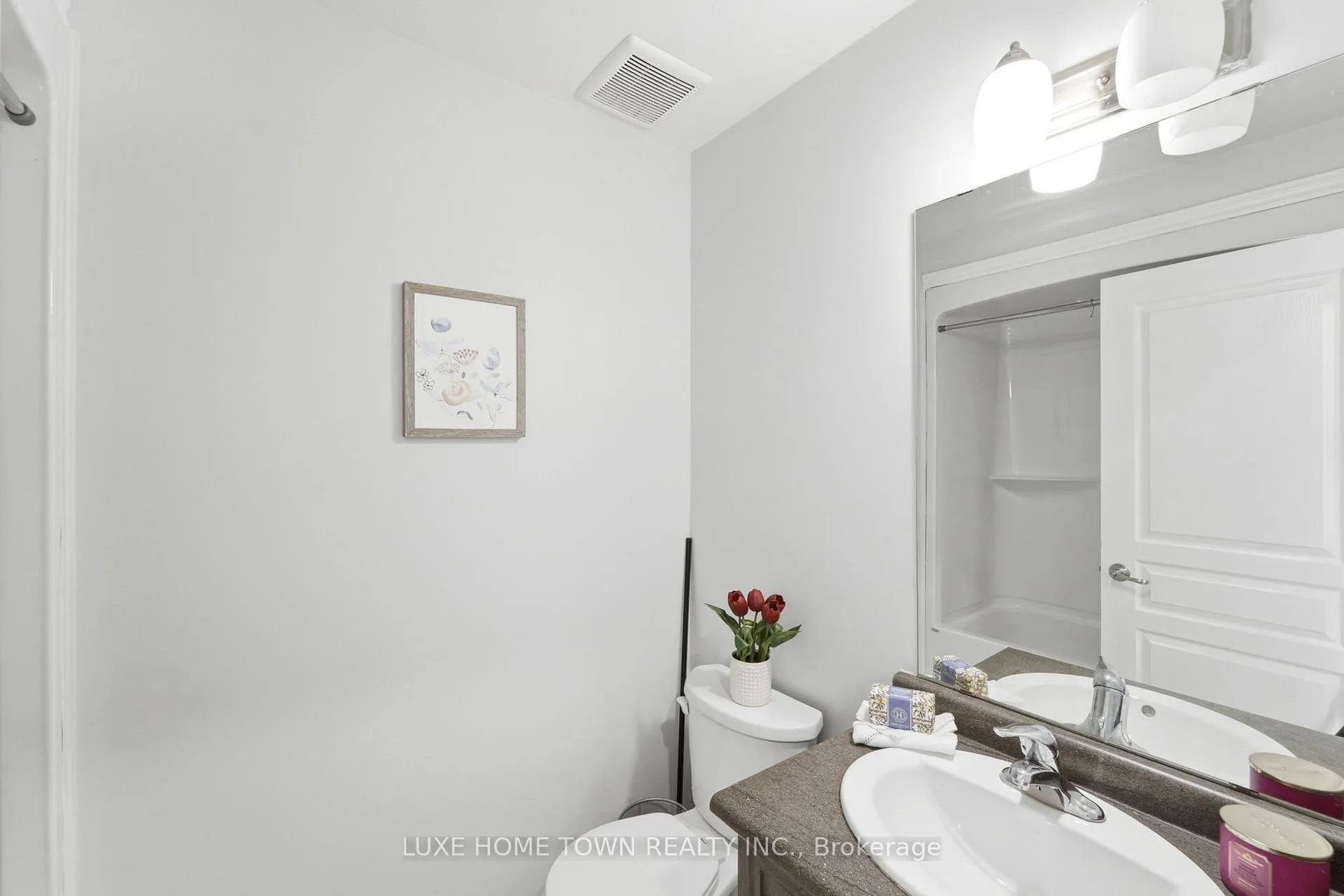 Photo 21 of 100 Monarch Street, Welland, Coyle Creek — HOMEH