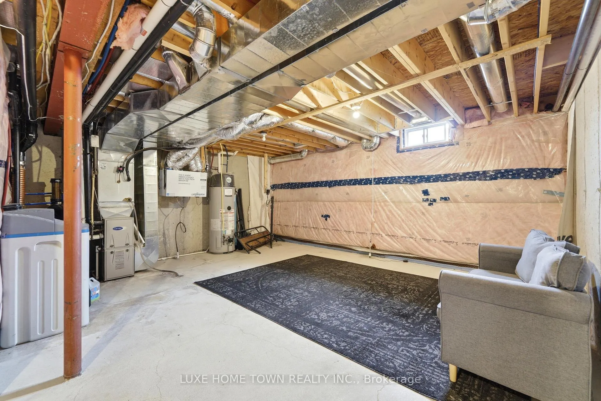 Photo 31 of 100 Monarch Street, Welland, Coyle Creek — HOMEH