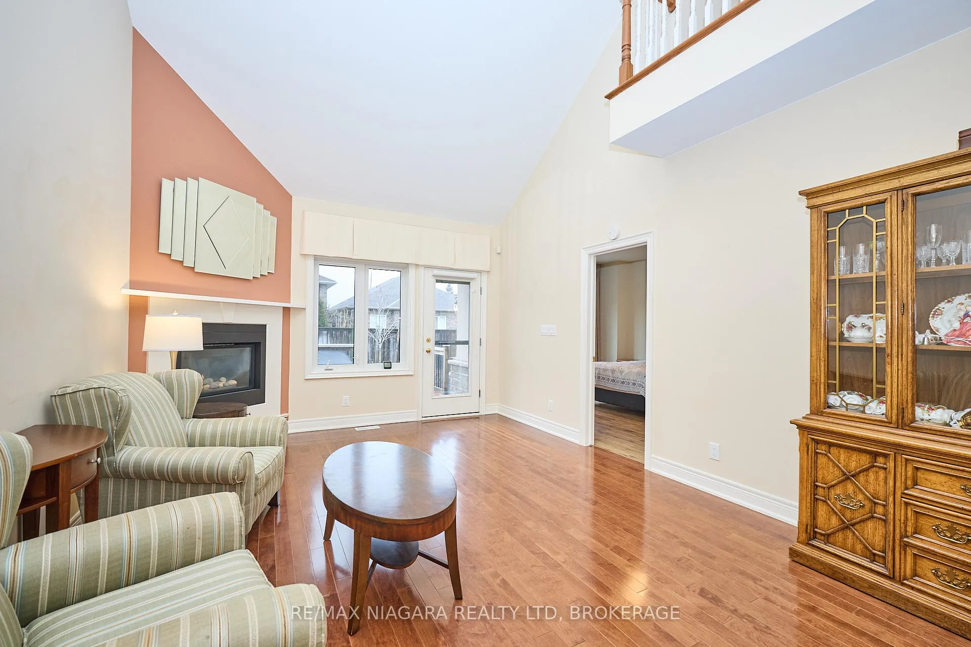 Photo 13 of Unit 7, 14 Emerald Common, St. Catharines, Lakeshore — HOMEH
