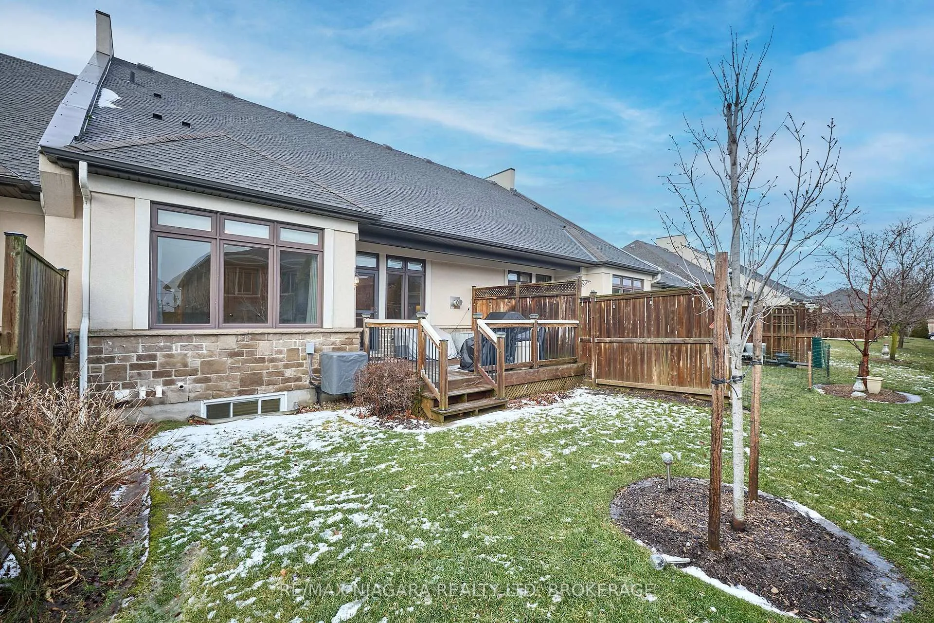 Photo 38 of Unit 7, 14 Emerald Common, St. Catharines, Lakeshore — HOMEH