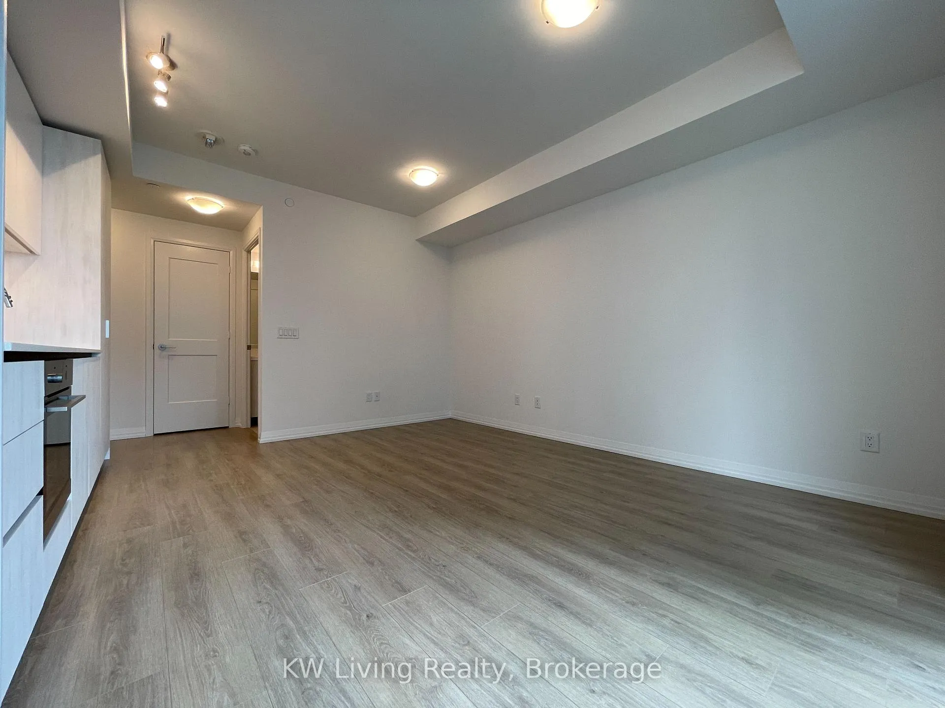 Photo 6 of Unit 2801, 8 Widmer Street, Toronto, Waterfront Communities — HOMEH