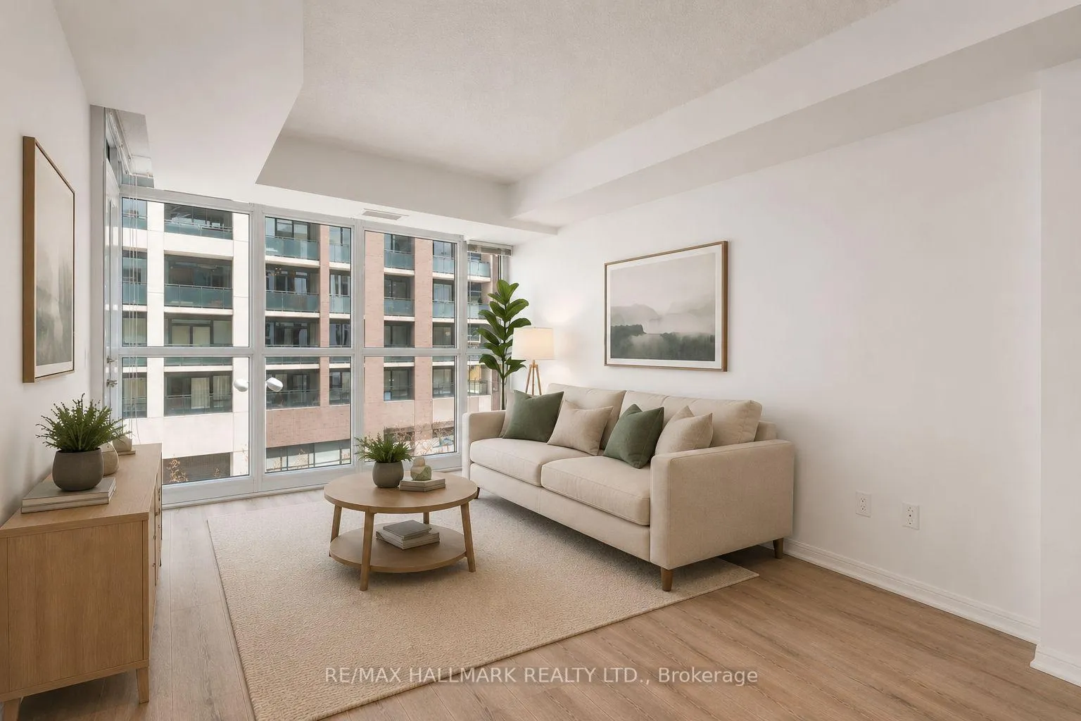 Photo 3 of Unit 502, 400 Adelaide Street E, Toronto, Moss Park — HOMEH