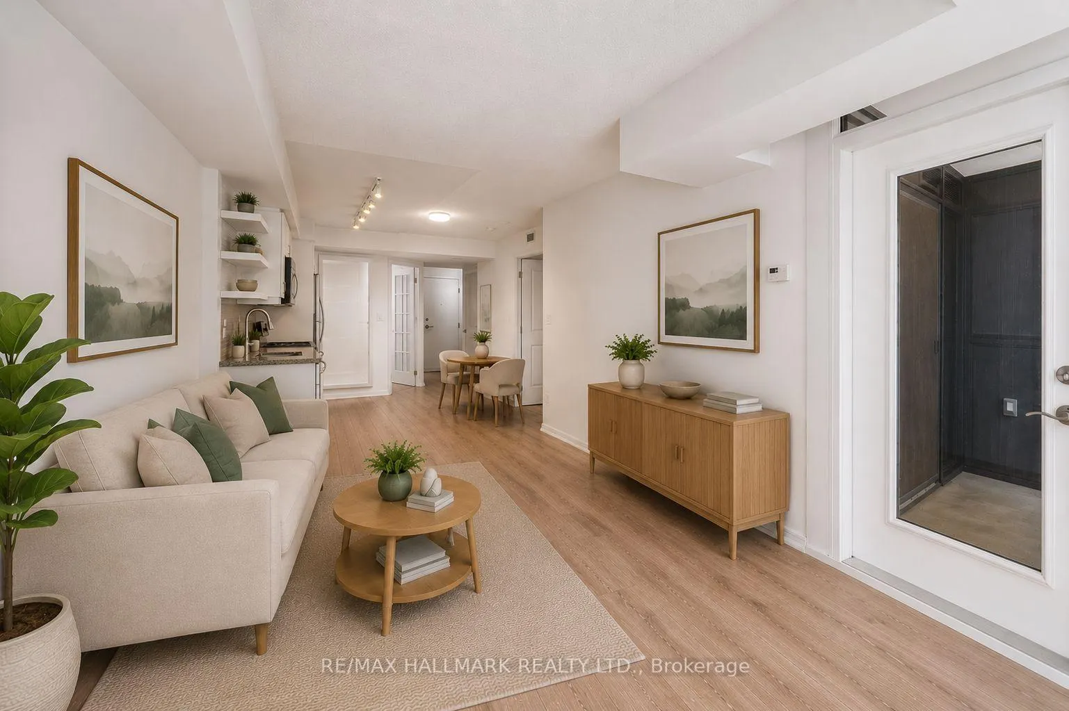 Photo 4 of Unit 502, 400 Adelaide Street E, Toronto, Moss Park — HOMEH