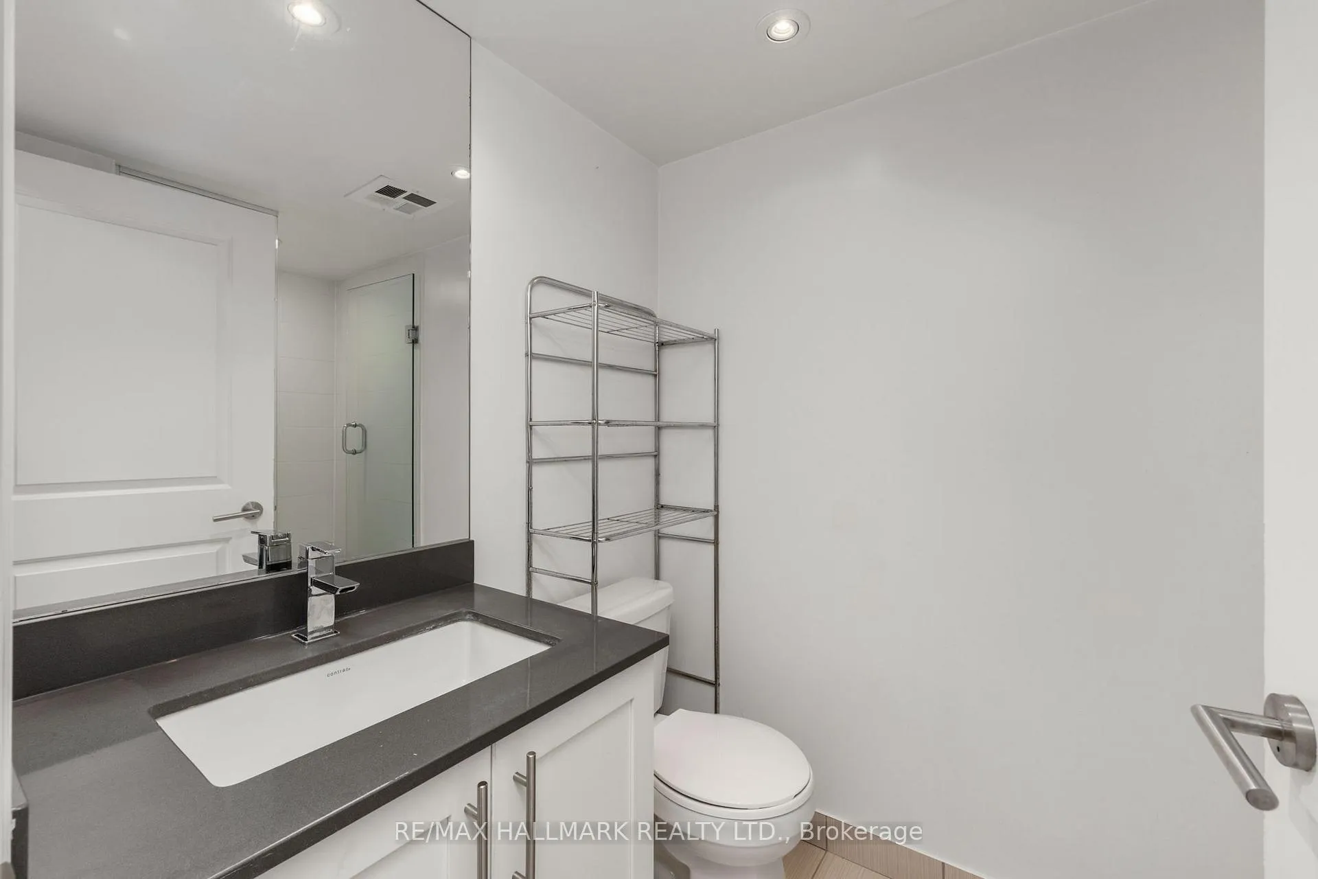 Photo 26 of Unit 502, 400 Adelaide Street E, Toronto, Moss Park — HOMEH