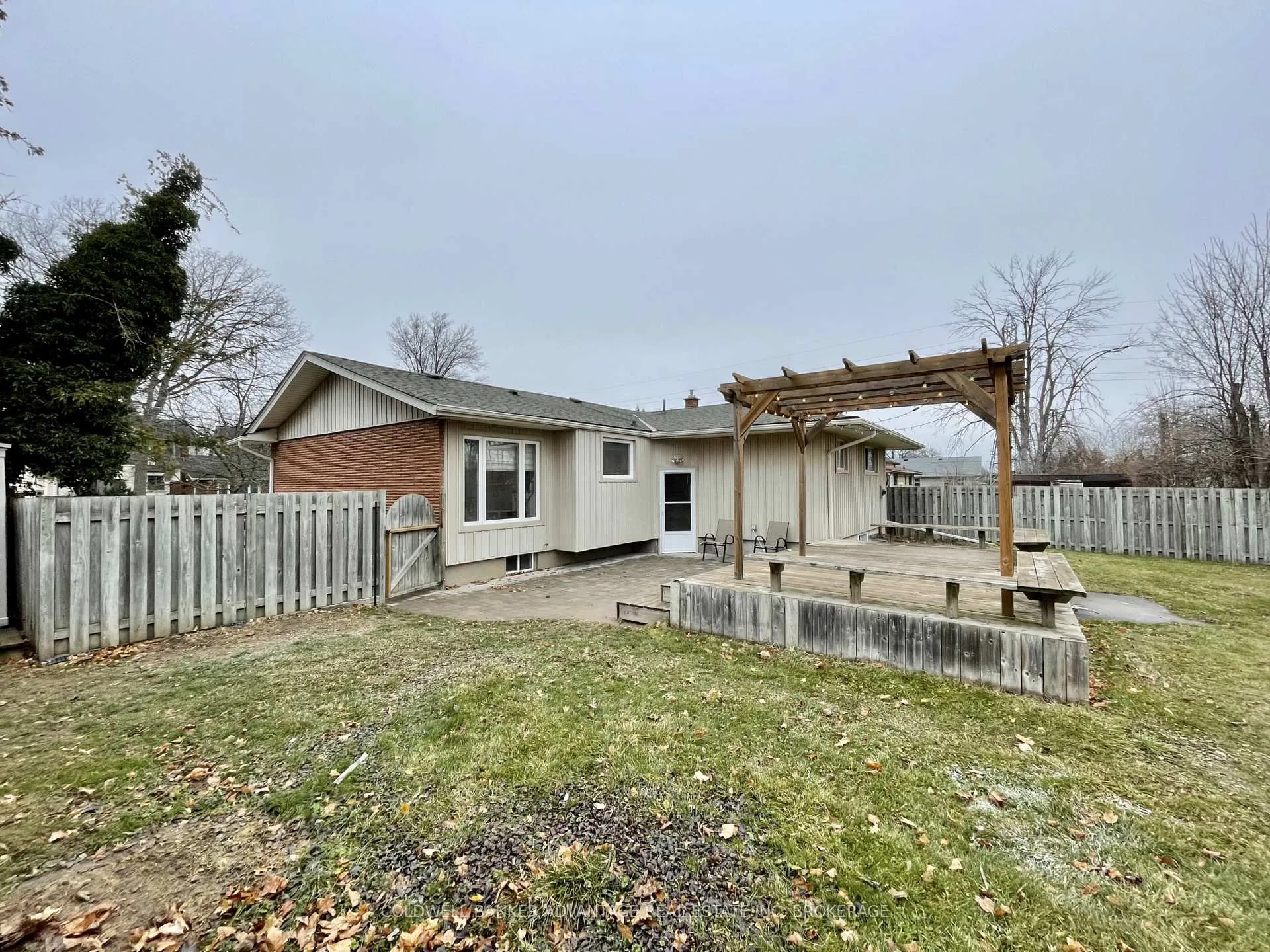 Photo 2 of Unit Lower, 49 Jacobson Avenue, St. Catharines, Glendale/Glenridge — HOMEH