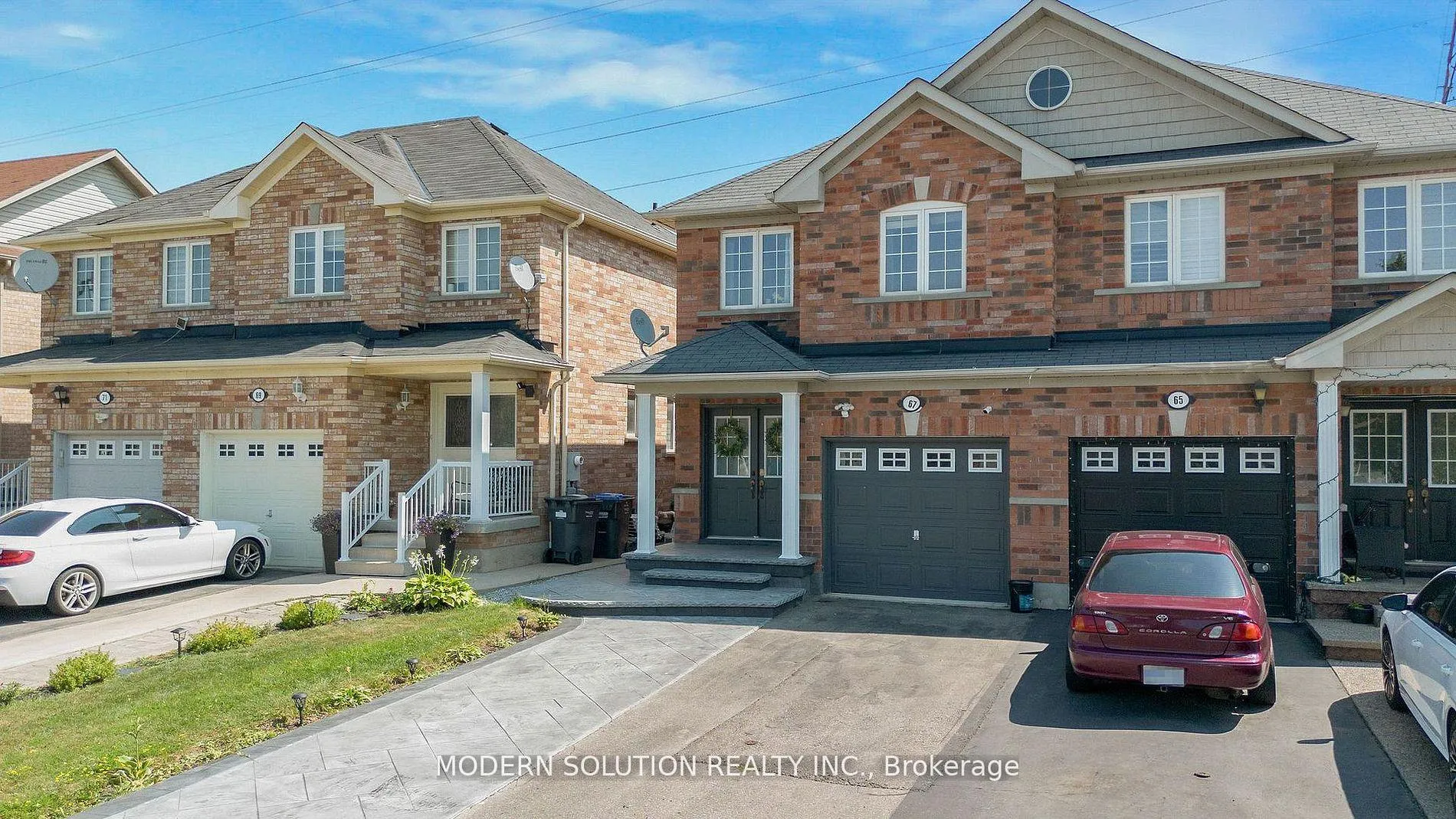 Photo 1 of 67 Roundstone Drive, Brampton, Credit Valley — HOMEH