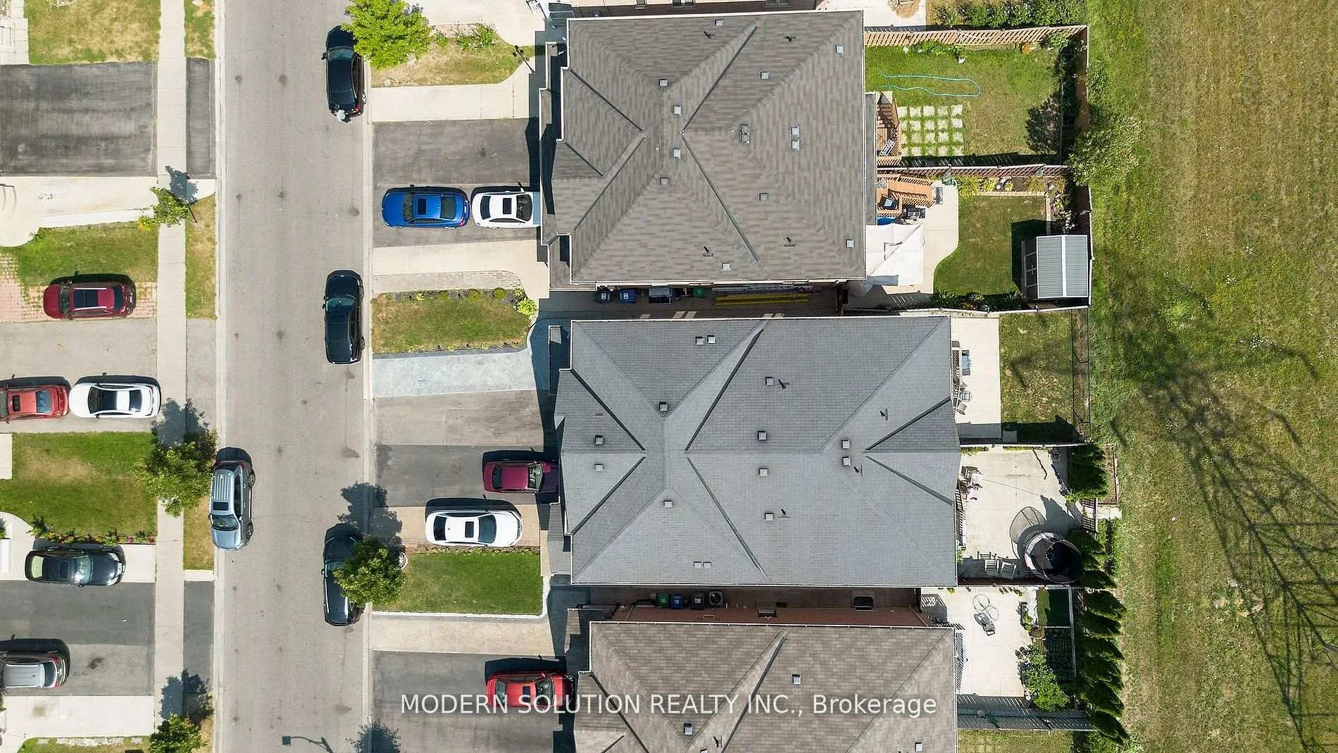 Photo 31 of 67 Roundstone Drive, Brampton, Credit Valley — HOMEH