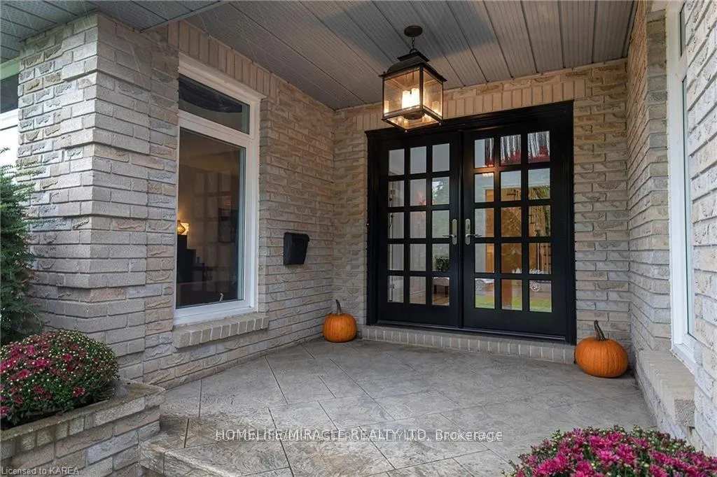 Photo 2 of 1079 Mona Drive, Kingston, North of Taylor-Kidd Blvd — HOMEH
