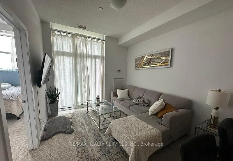 Photo 2 of Unit 612, 101 Shoreview Place, Hamilton, Stoney Creek — HOMEH