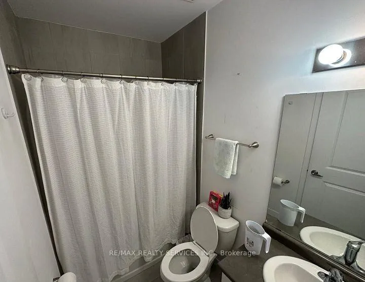 Photo 5 of Unit 612, 101 Shoreview Place, Hamilton, Stoney Creek — HOMEH