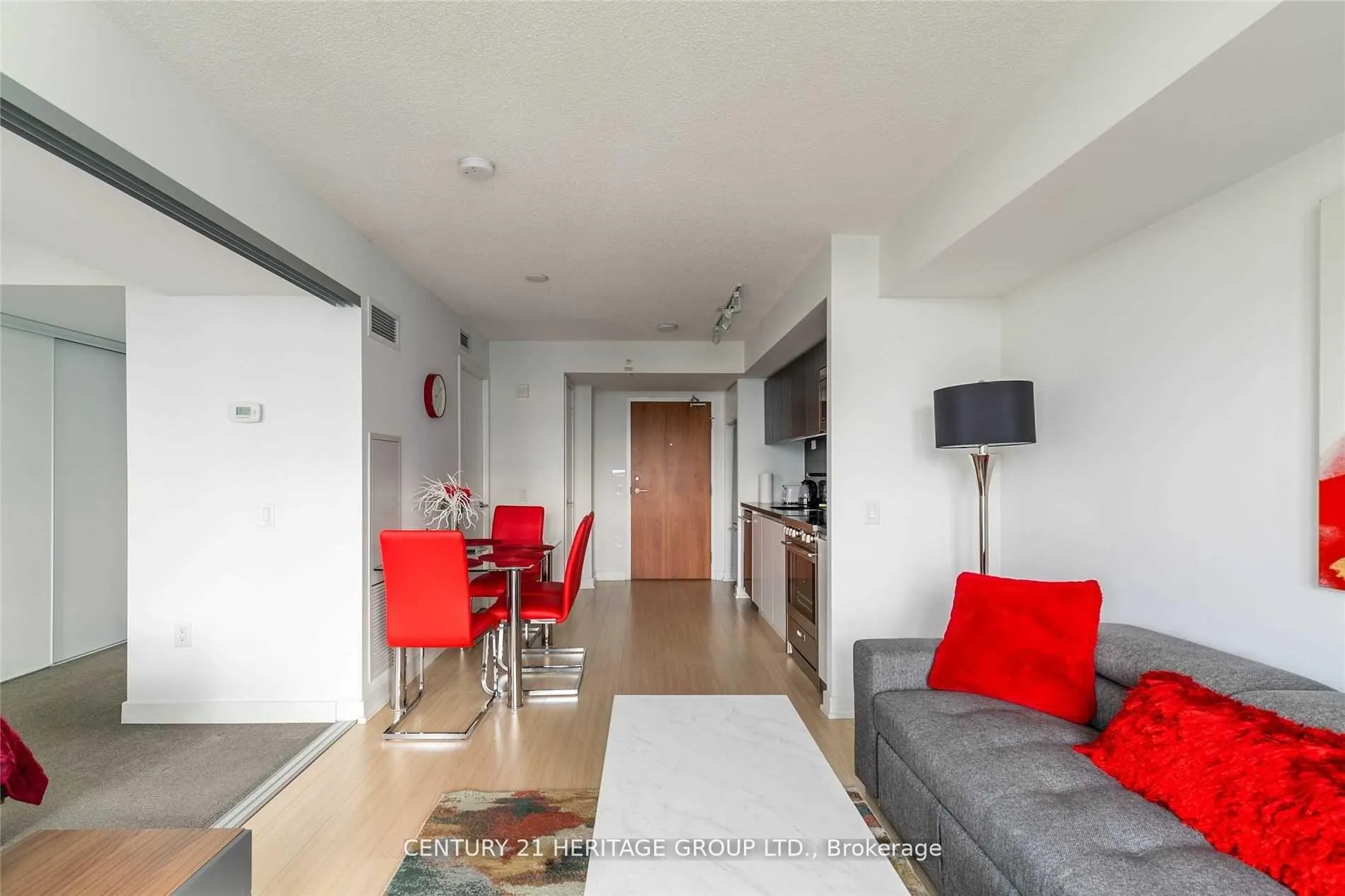 Photo 3 of Unit 3810, 75 Queens Wharf Road, Toronto, Waterfront Communities — HOMEH