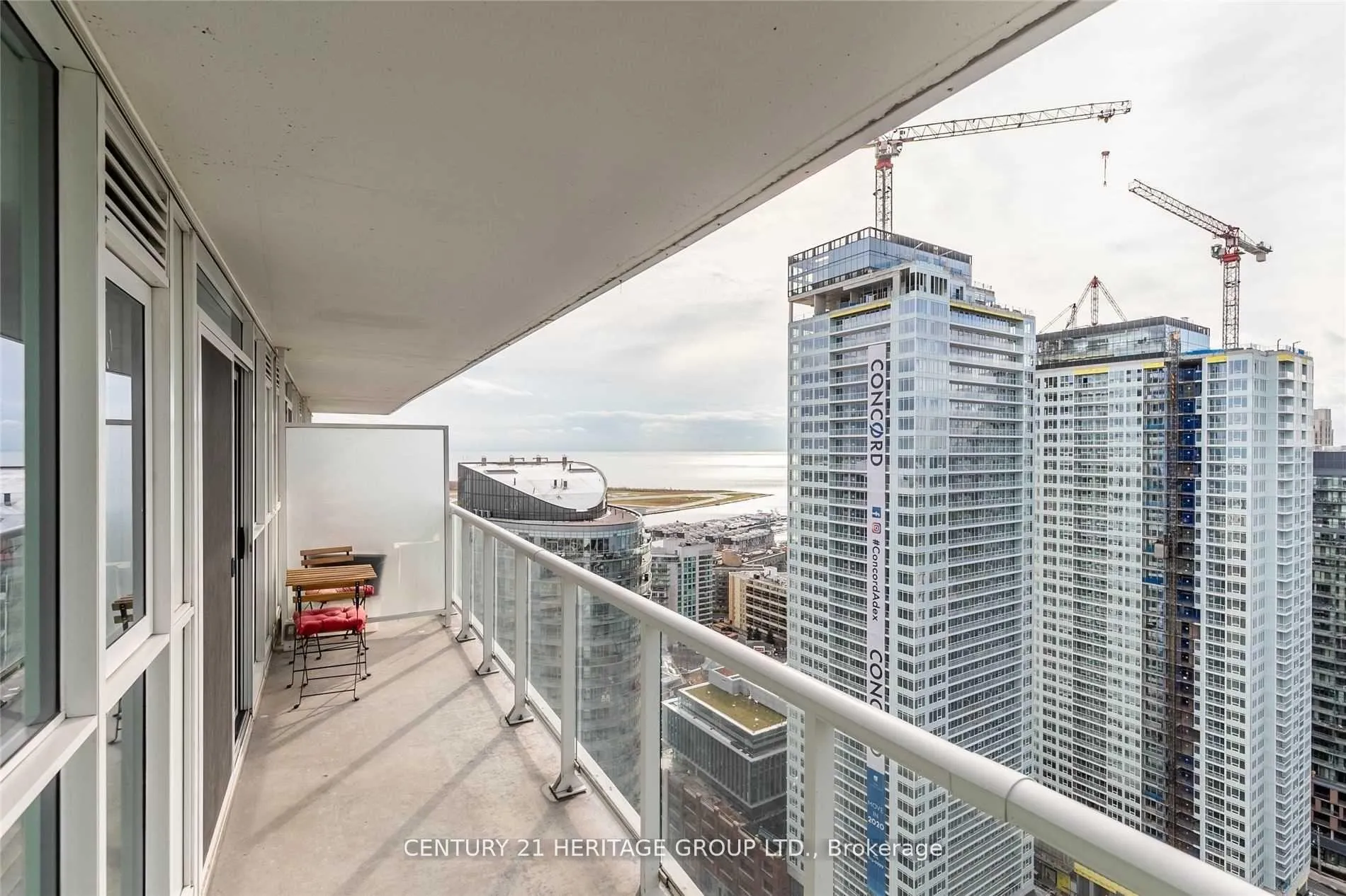 Photo 13 of Unit 3810, 75 Queens Wharf Road, Toronto, Waterfront Communities — HOMEH