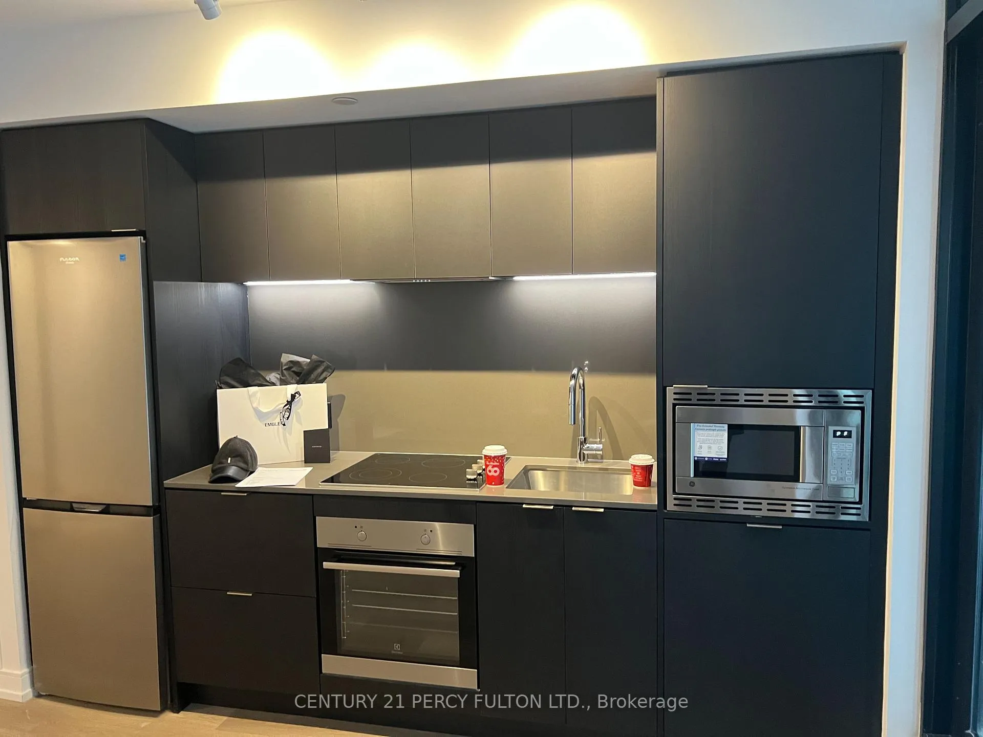 Photo 5 of Unit 321, 1 Jarvis Street, Hamilton, Beasley — HOMEH