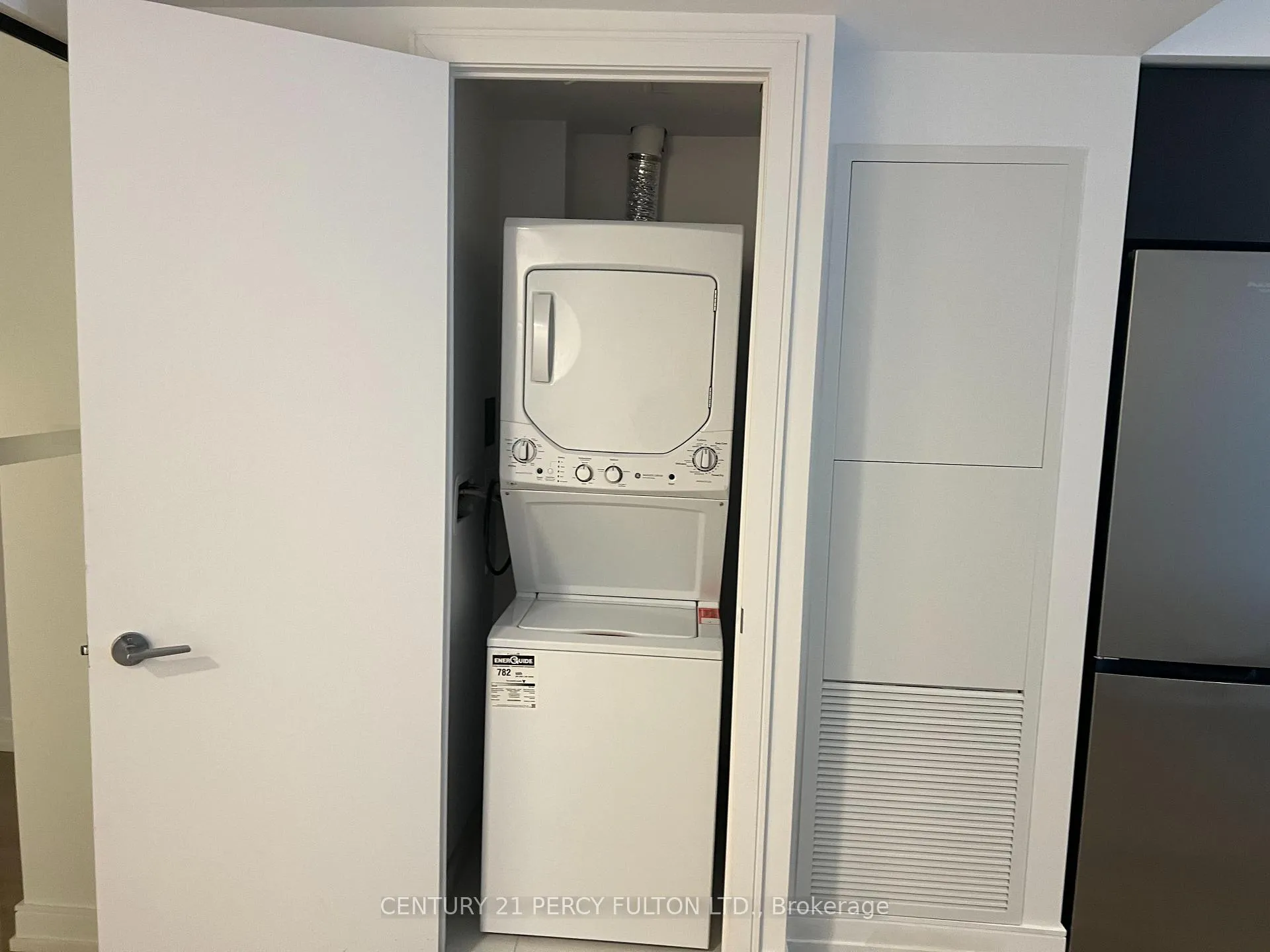 Photo 7 of Unit 321, 1 Jarvis Street, Hamilton, Beasley — HOMEH