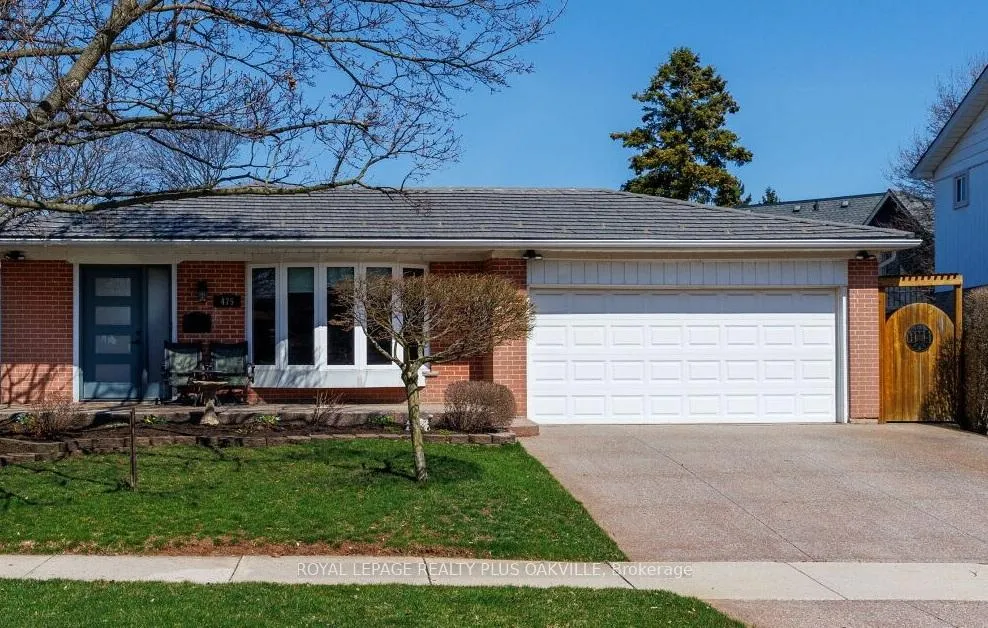Photo 2 of 475 Sunset Drive, Oakville, West — HOMEH