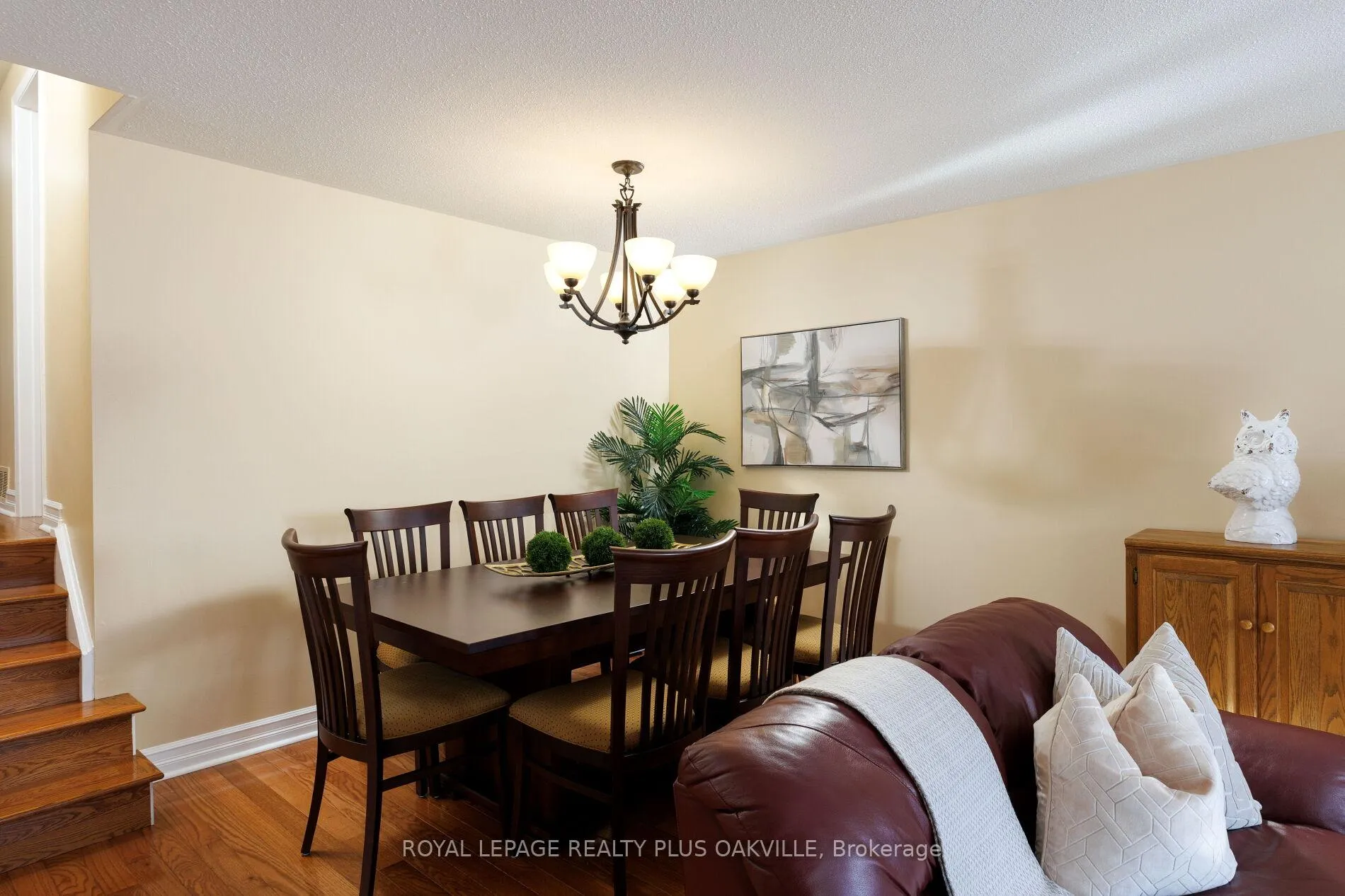 Photo 7 of 475 Sunset Drive, Oakville, West — HOMEH