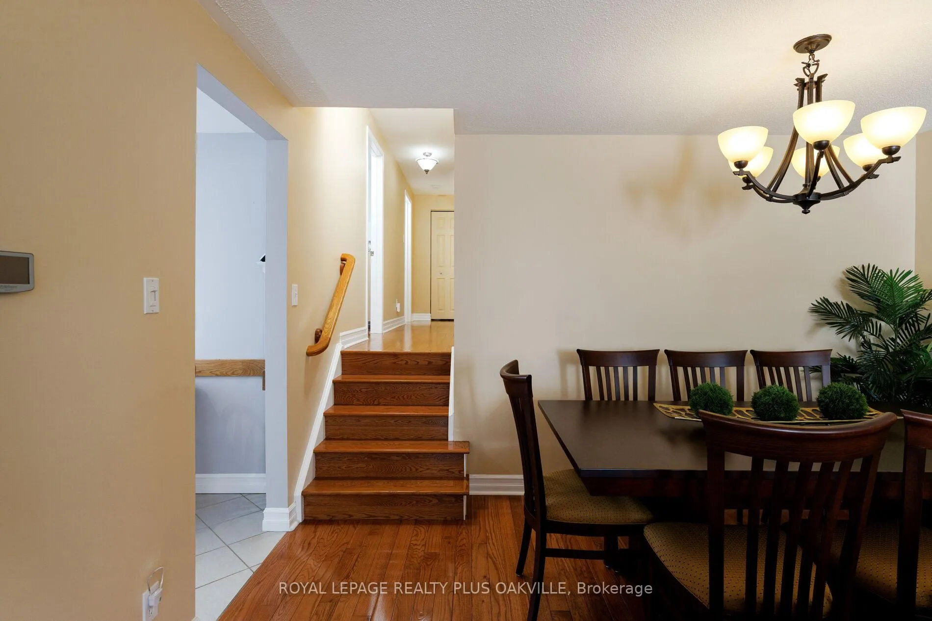 Photo 14 of 475 Sunset Drive, Oakville, West — HOMEH