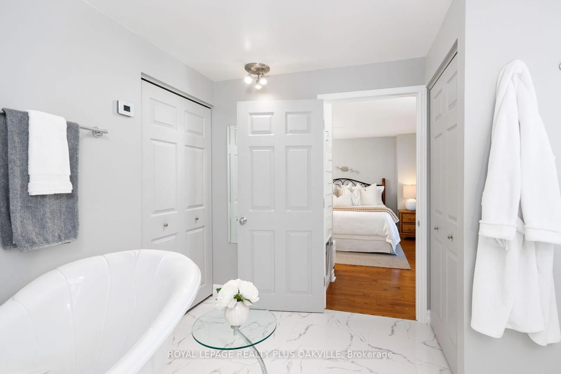 Photo 29 of 475 Sunset Drive, Oakville, West — HOMEH